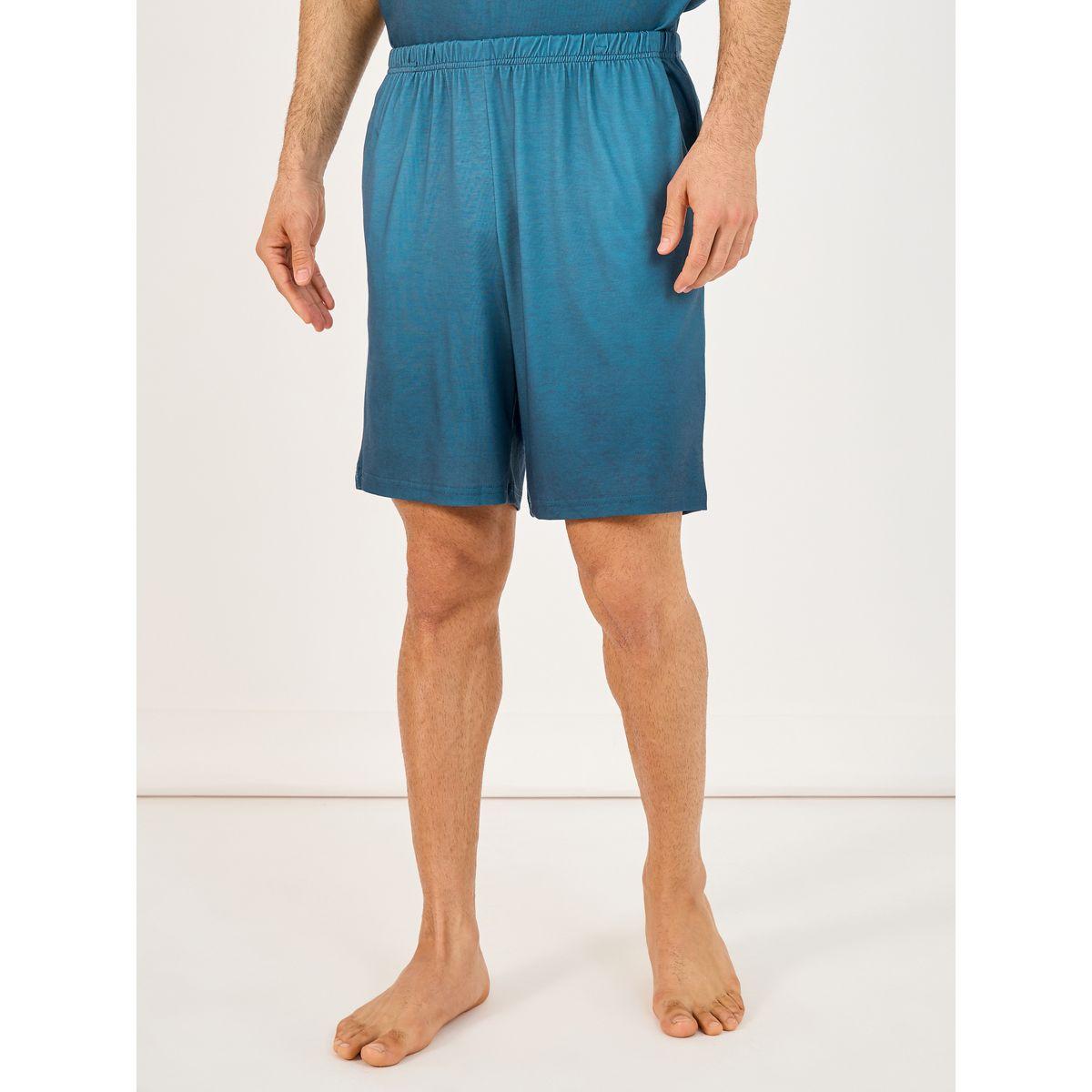 مجموعة من شورت وتيشيرت بياقة دائرية-men-clothing-nightwear-sets-image-4
