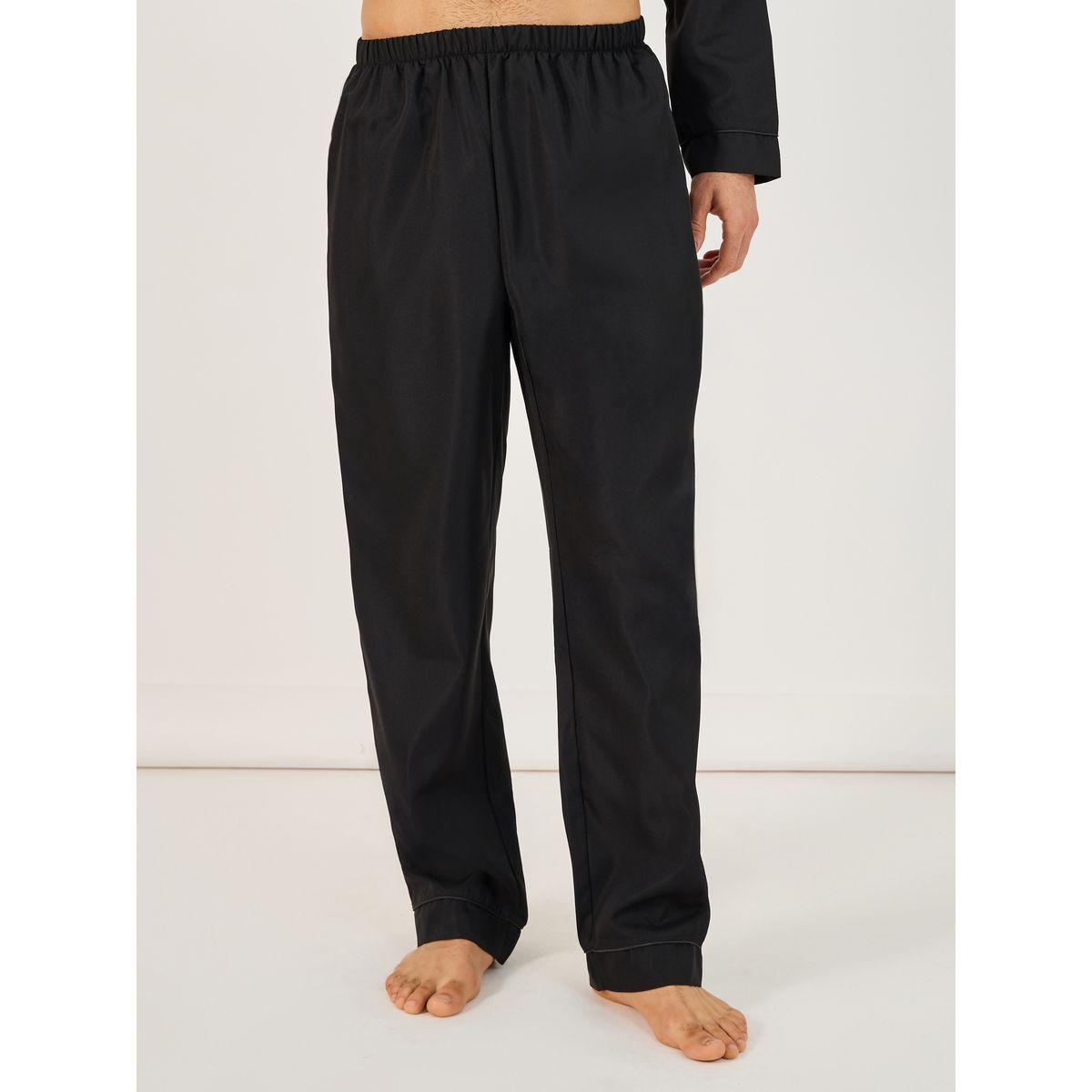 طقم من بنطال بيجاما مع قميص سادة بأكمام طويلة-men-clothing-nightwear-sets-image-4