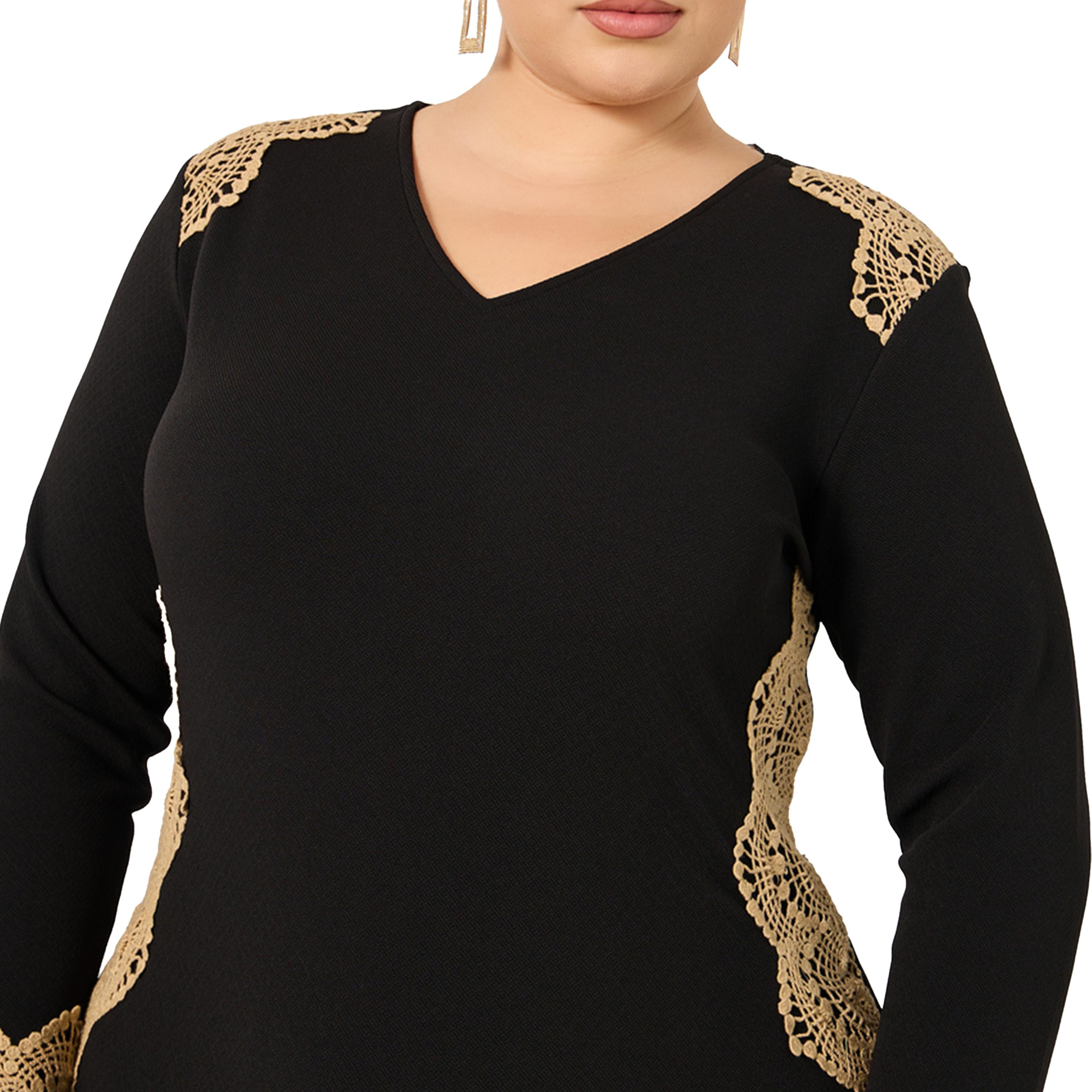 Styli Plus Size Lace Insert V Neck Bodycon Midi Dress-women-clothing-dresses-image-4