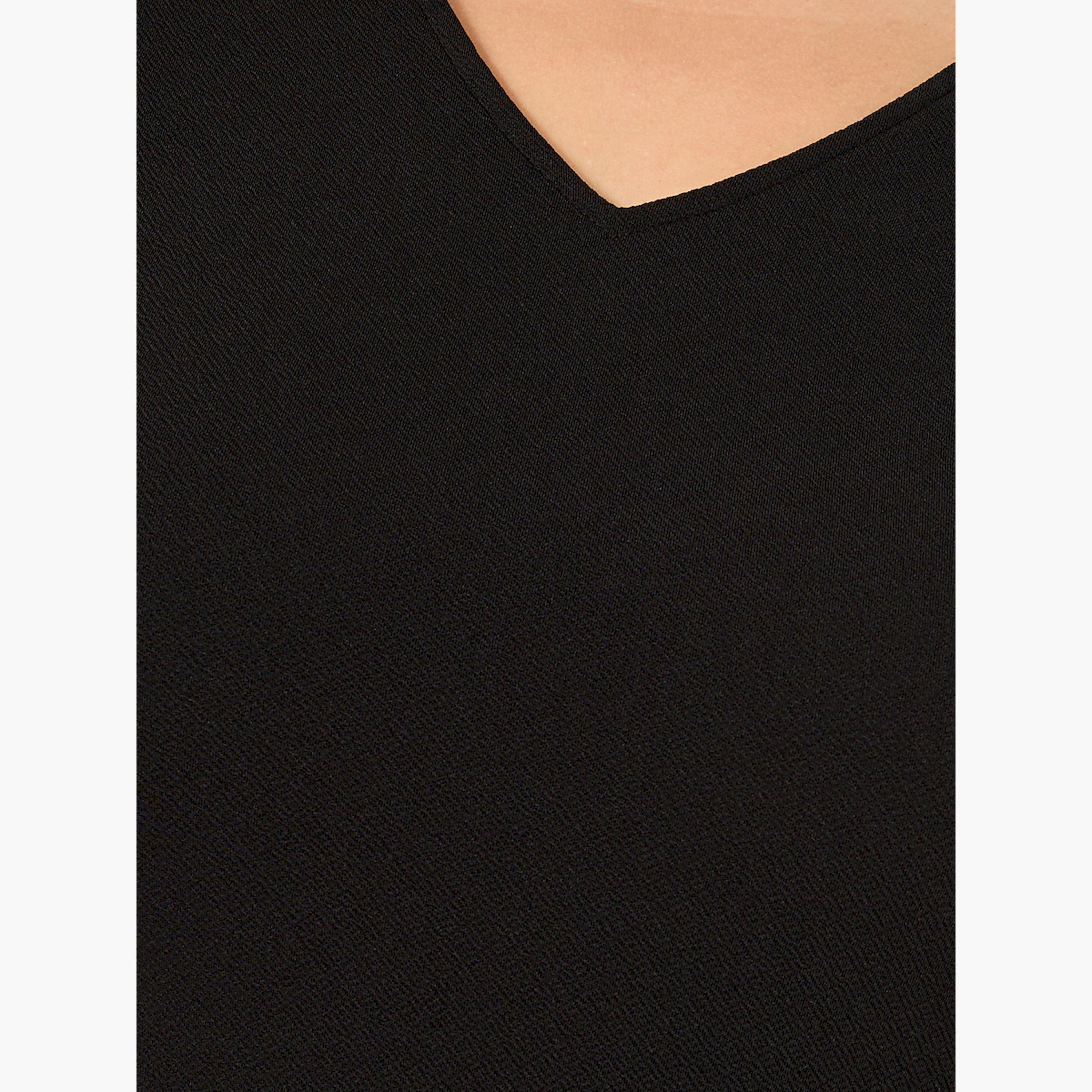Styli Plus Size Lace Insert V Neck Bodycon Midi Dress-women-clothing-dresses-image-5