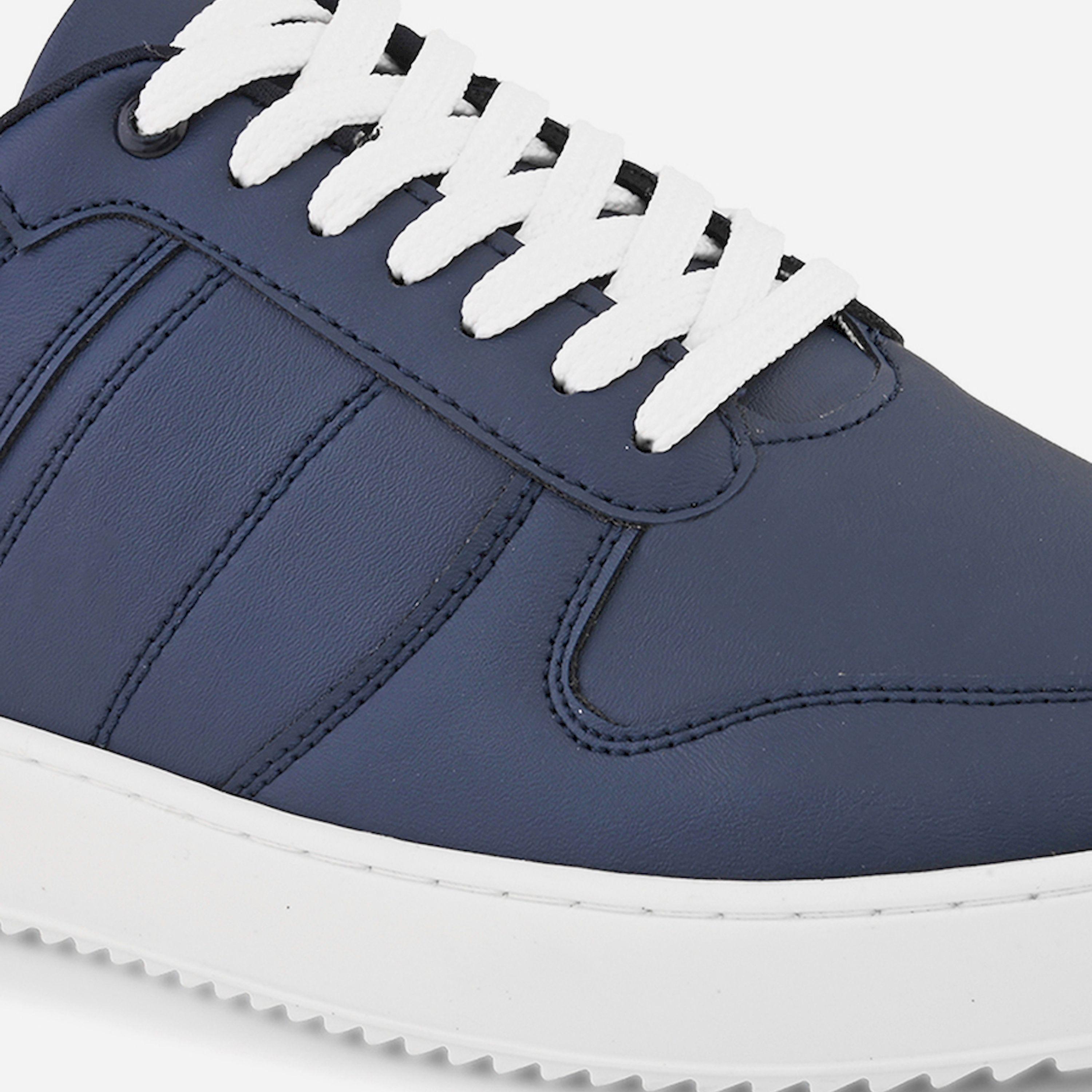 ستايلي - حذاء رياضي ذو نعل سميك منخفض-men-shoes-sneakers-image-5