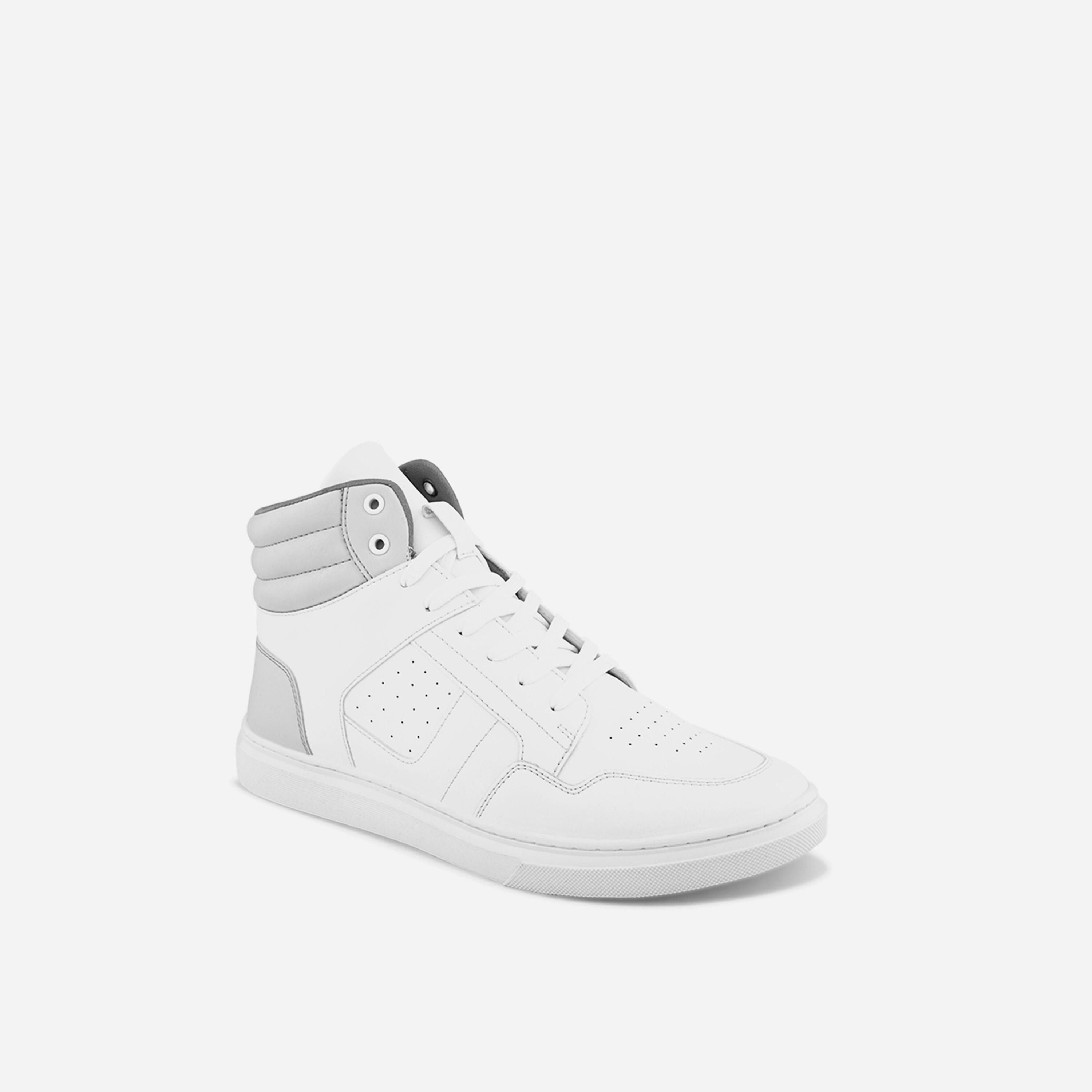 ستايلي-  حذاء رياضي عالي الجودة بأربطة ملونة-men-shoes-sneakers-image-1