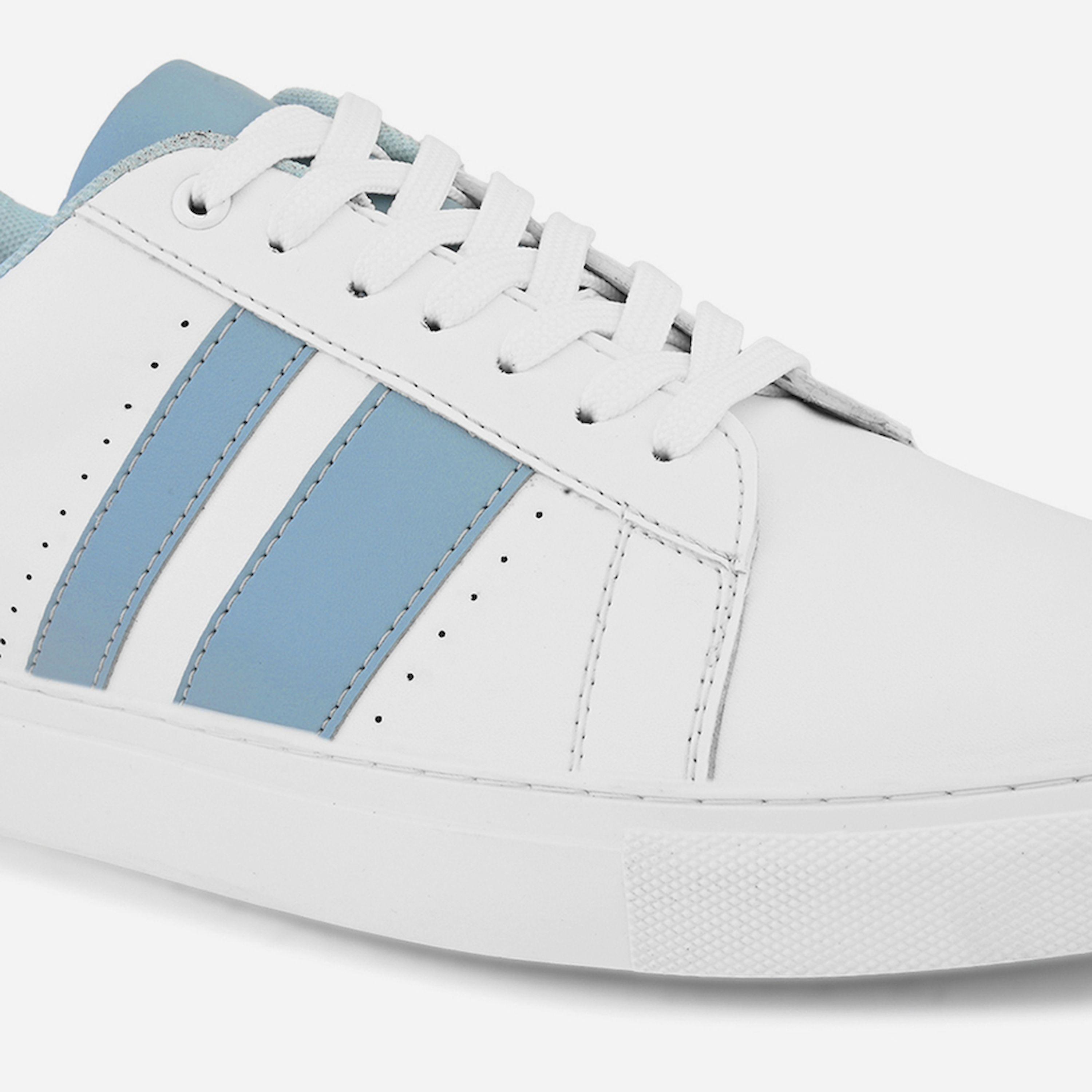 ستايلي - حذاء رياضي بأصابع مستديرة بطبعة تجريدية-men-shoes-sneakers-image-4