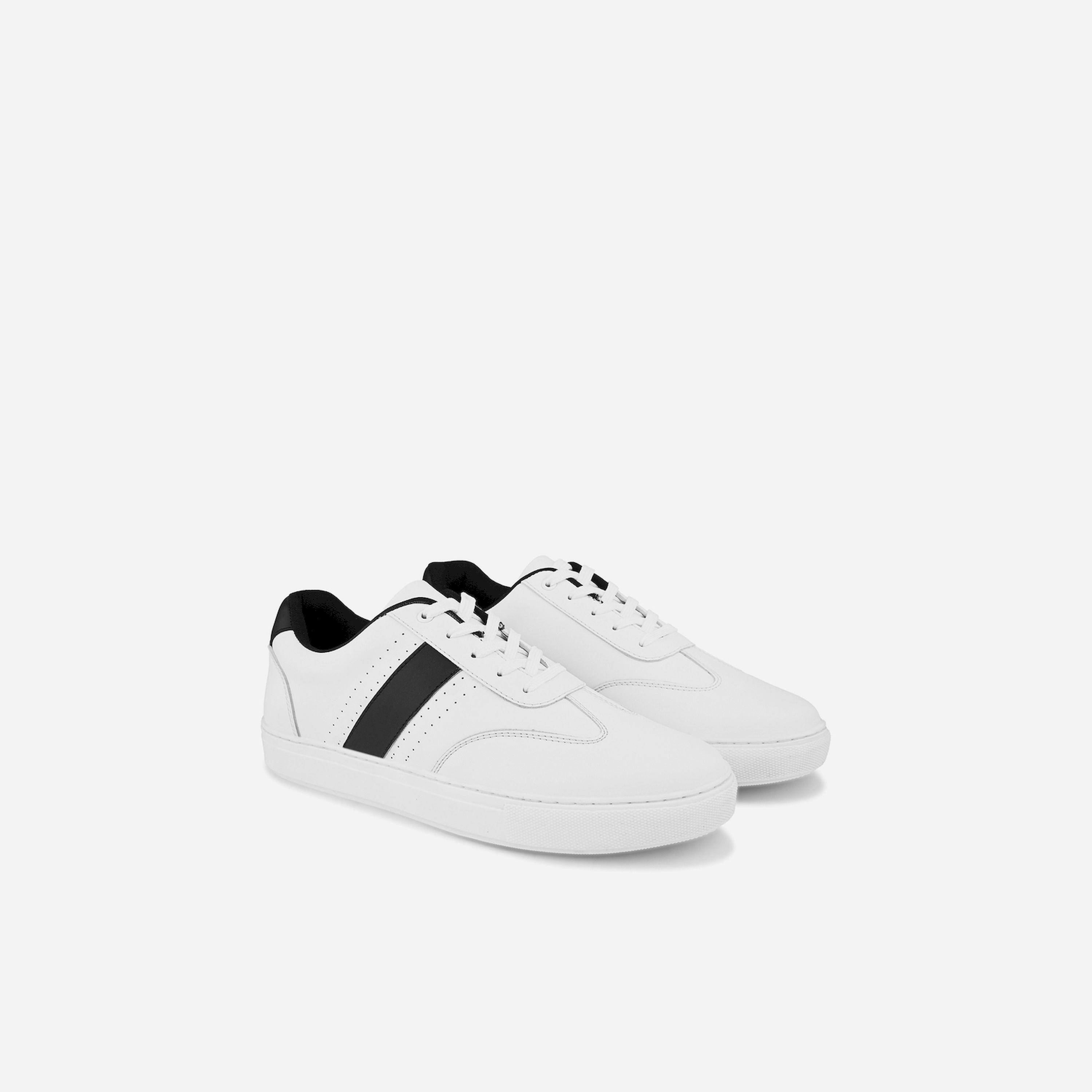 Styli Court Master Lace Up Platform Sole Sneakers-men-shoes-sneakers-image-1