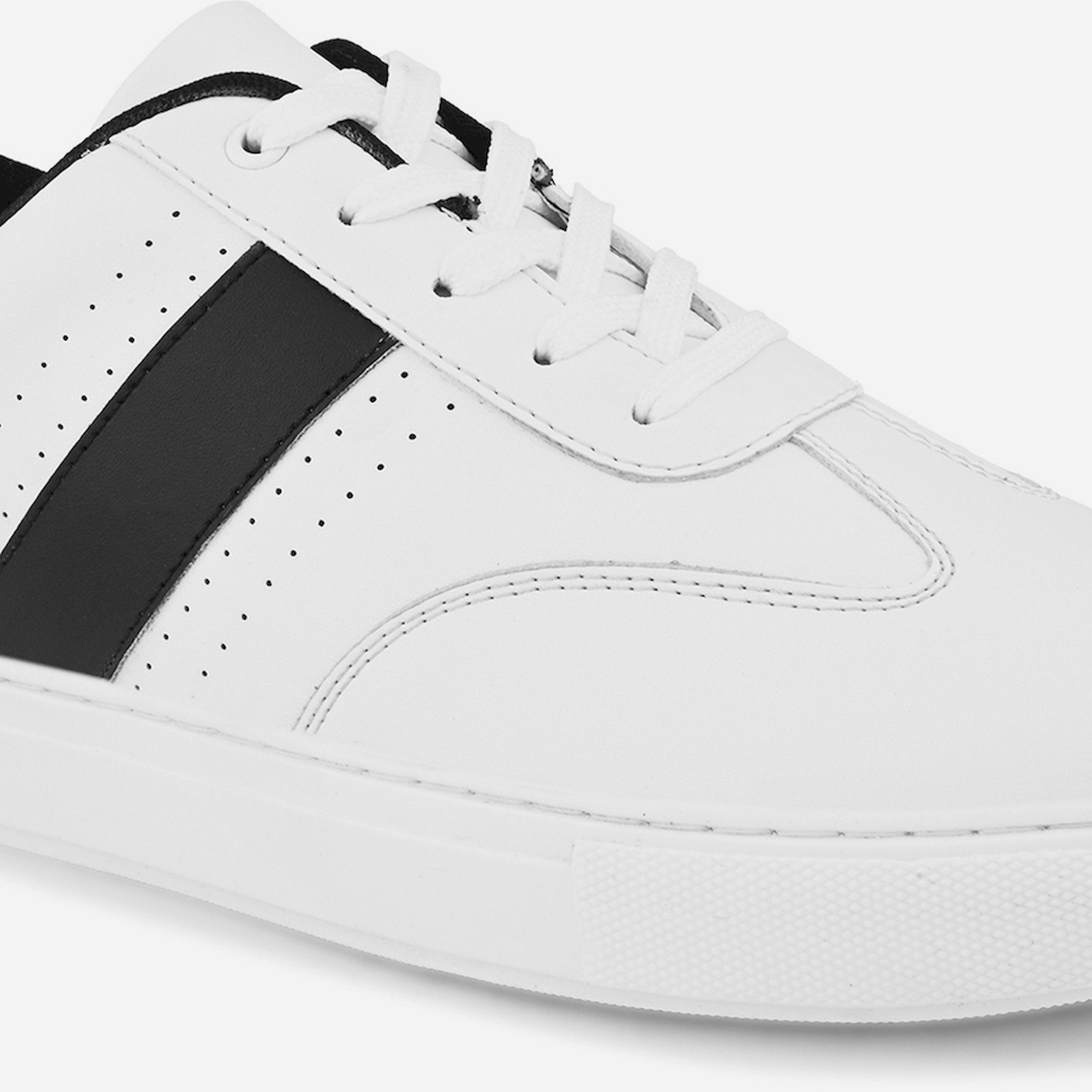 Styli Court Master Lace Up Platform Sole Sneakers-men-shoes-sneakers-image-5