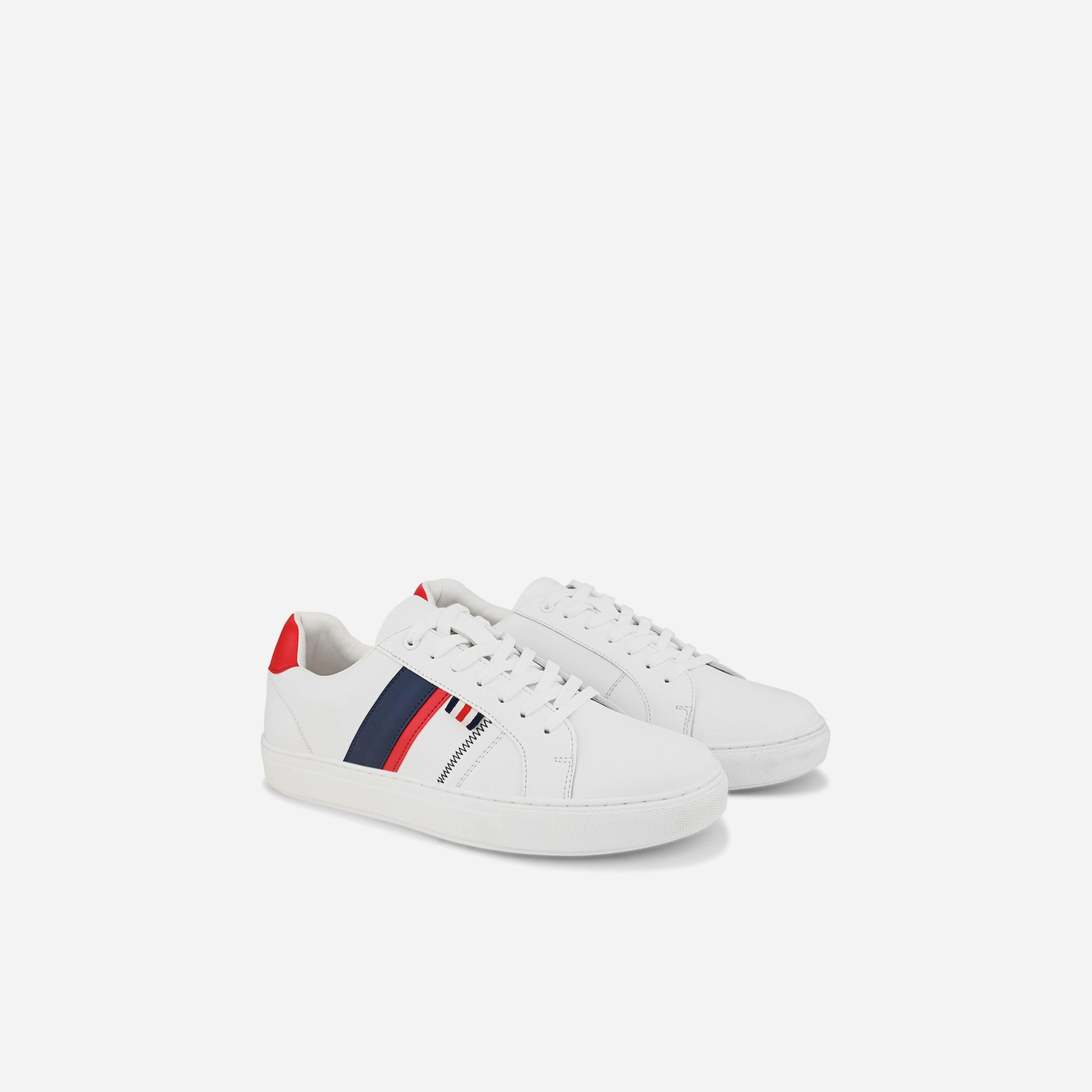 Styli Stripe Detailed Heel Pop Flt Sole Sneakers-men-shoes-sneakers-image-1