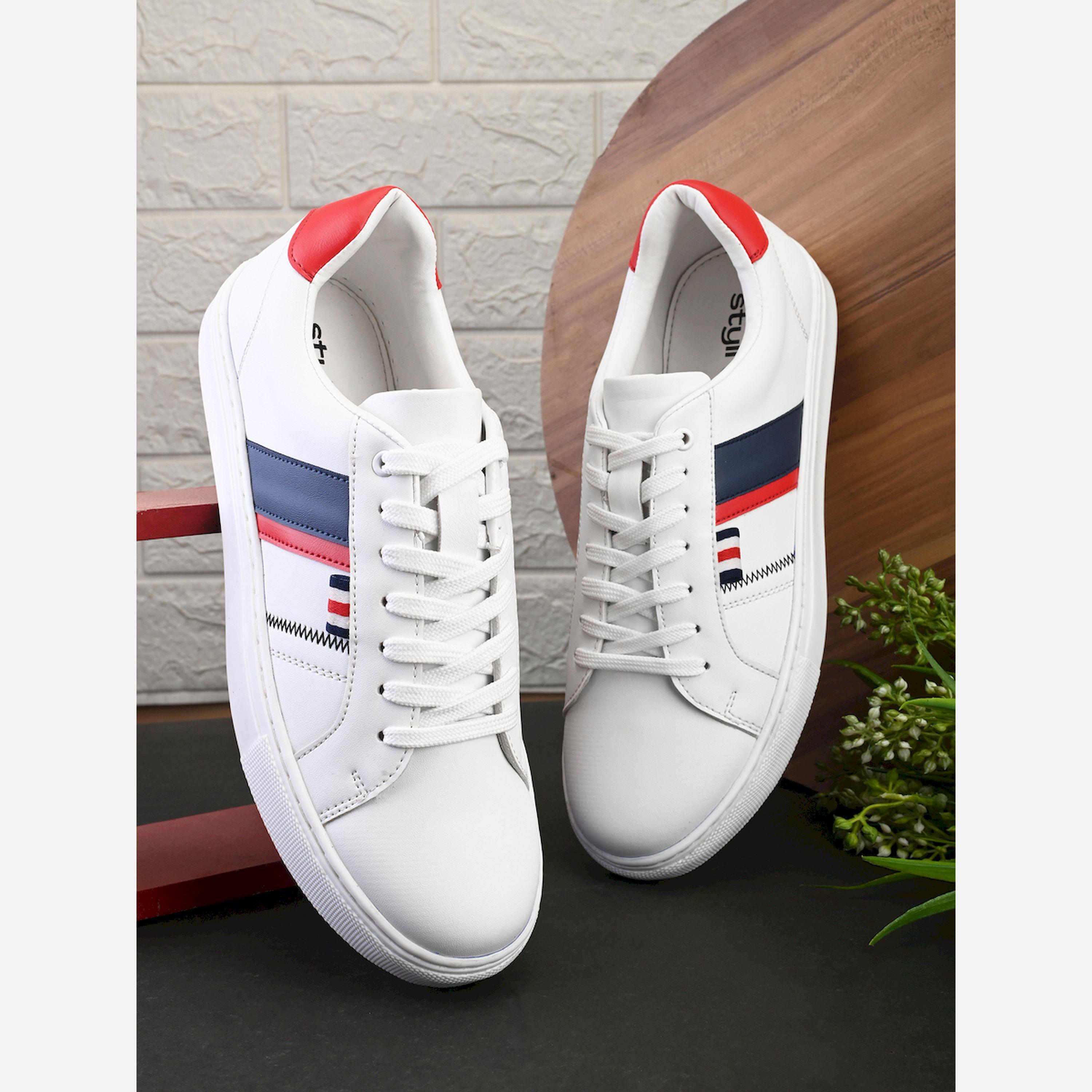 Styli Stripe Detailed Heel Pop Flt Sole Sneakers-men-shoes-sneakers-image-3