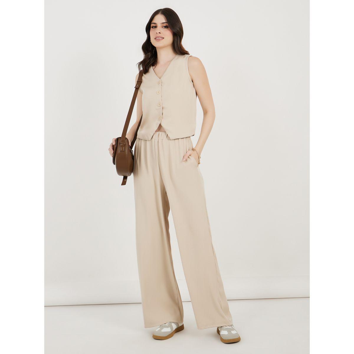 طقم منسق من بنطال بأرجل واسعة وجيليه بقصة عادية-women-clothing-coordsets-image-1