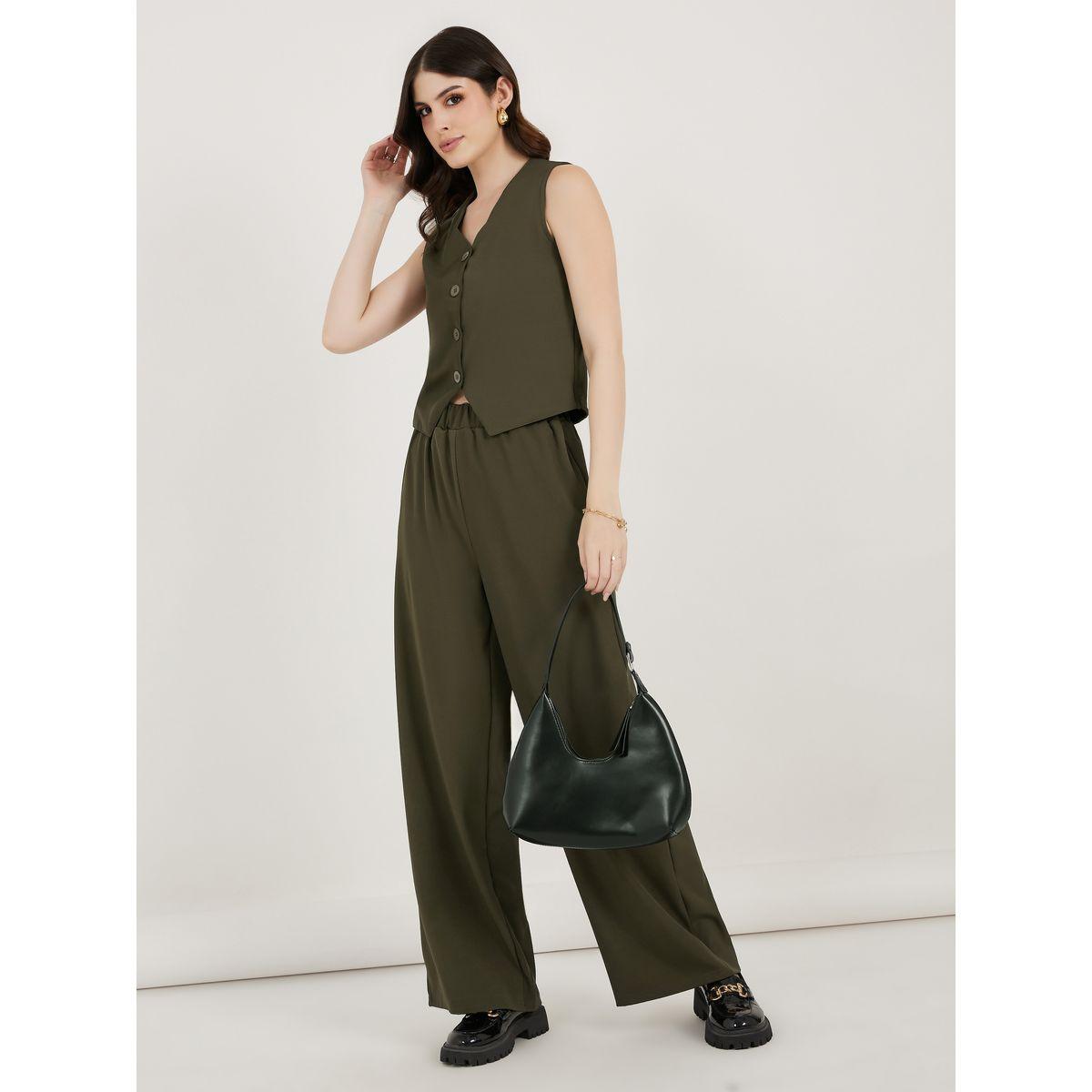 طقم منسق من بنطال بأرجل واسعة وجيليه بقصة عادية-women-clothing-coordsets-image-1