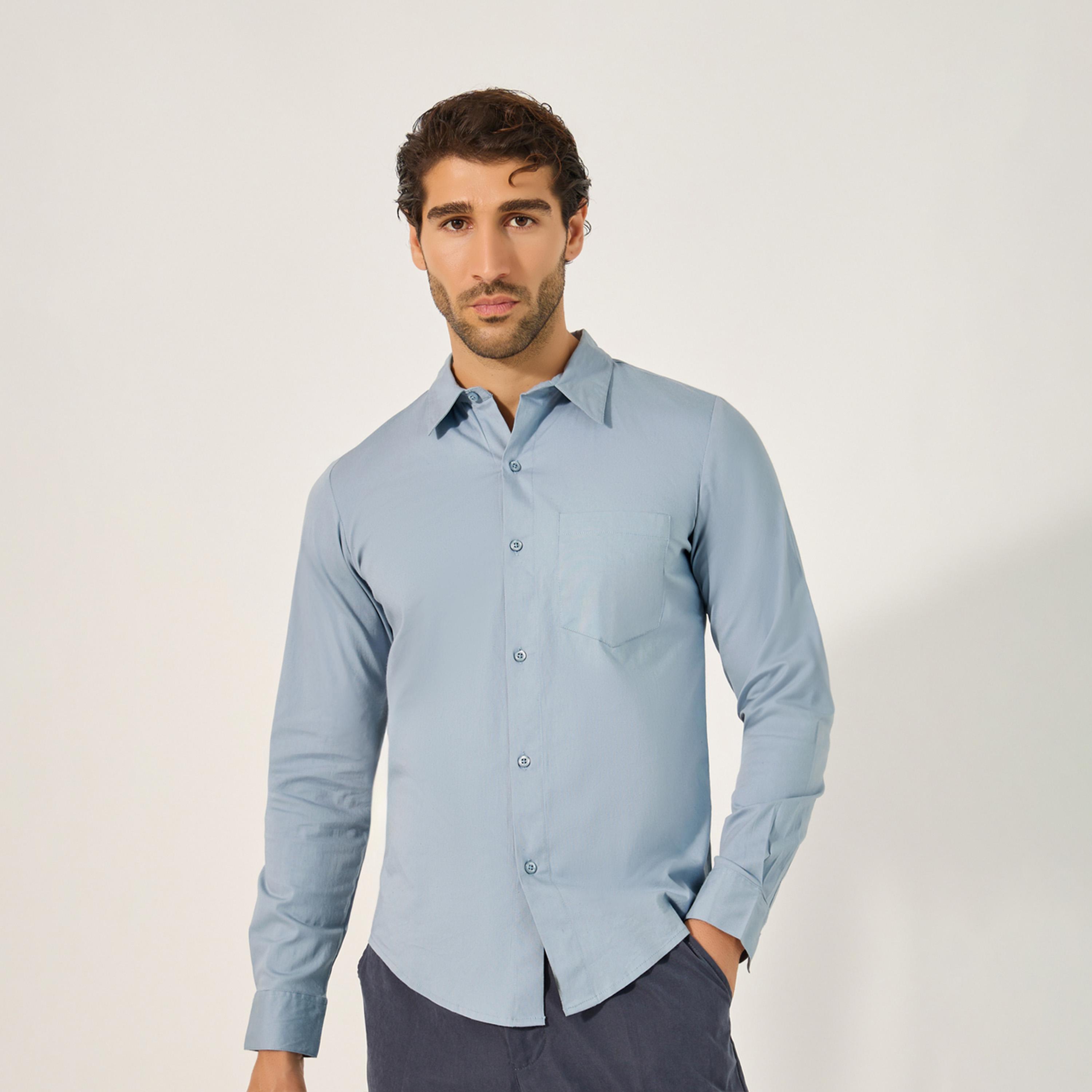 ستايلي - قميص سليم فيت بجيوب على الصدر وياقة متباعدة-men-clothing-shirts-image-1
