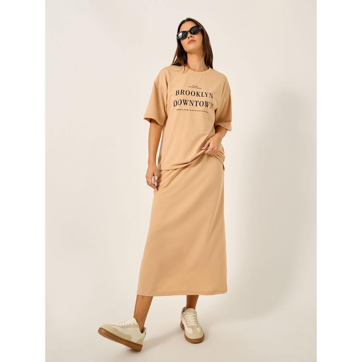 Oversized Graphic Print T-Shirt and Midi Skirt Co-Ords-women-clothing-coordsets-image-1