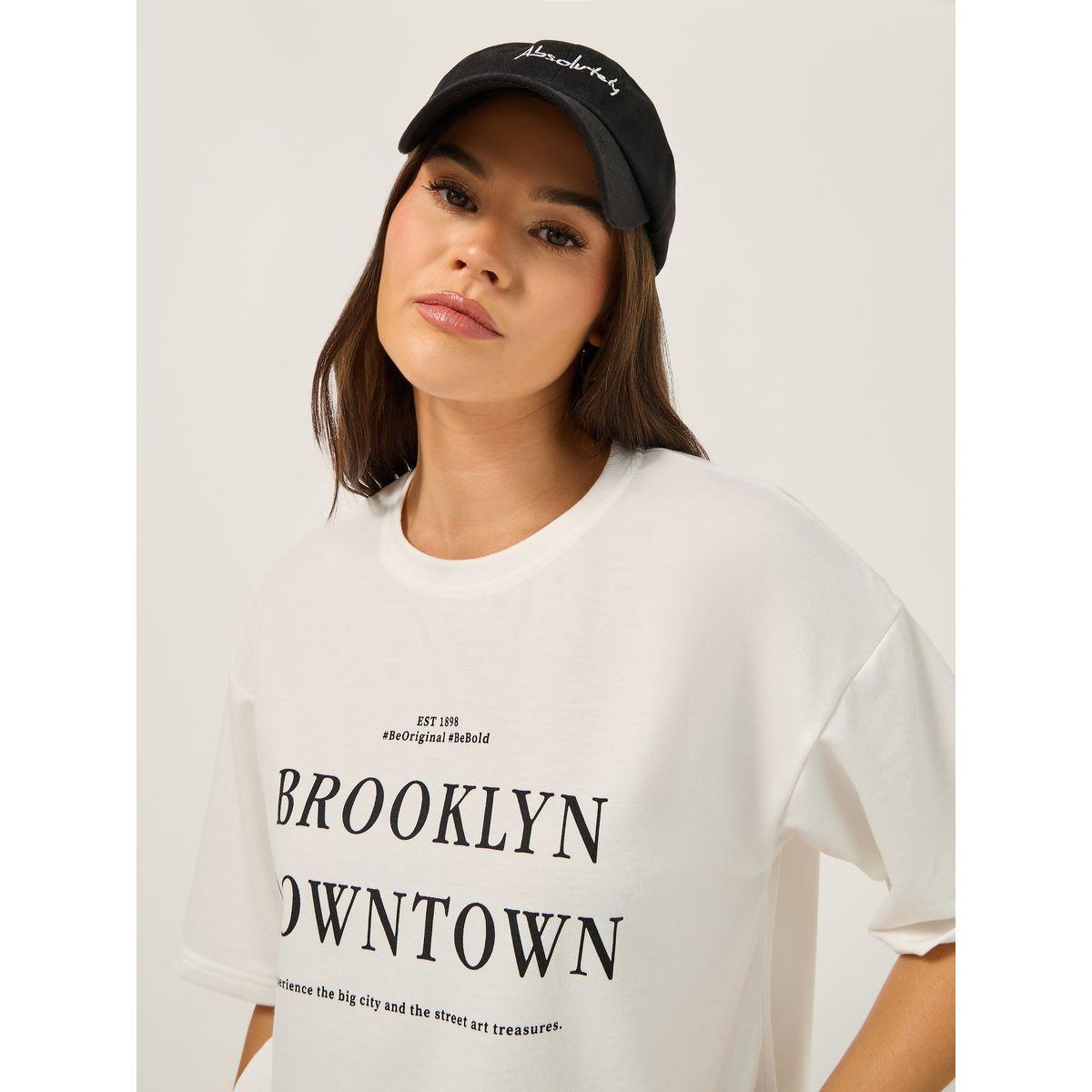 طقم منسق من تنورة ميدي وتيشيرت فضفاض-women-clothing-coordsets-image-4