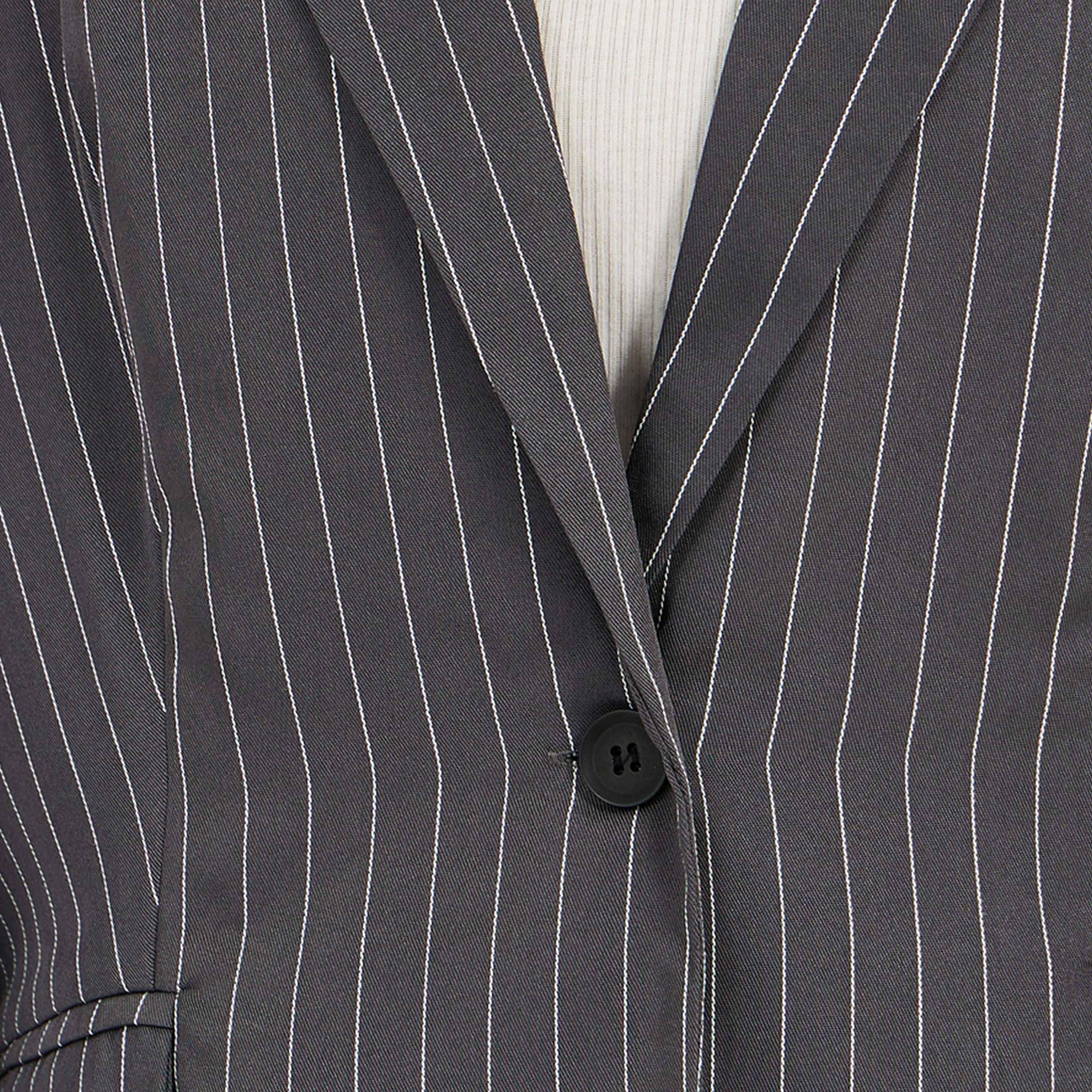 ستايلي - سترة مخططة بقصّة عادية وطول عادي-women-clothing-coatsandjackets-blazers-image-3