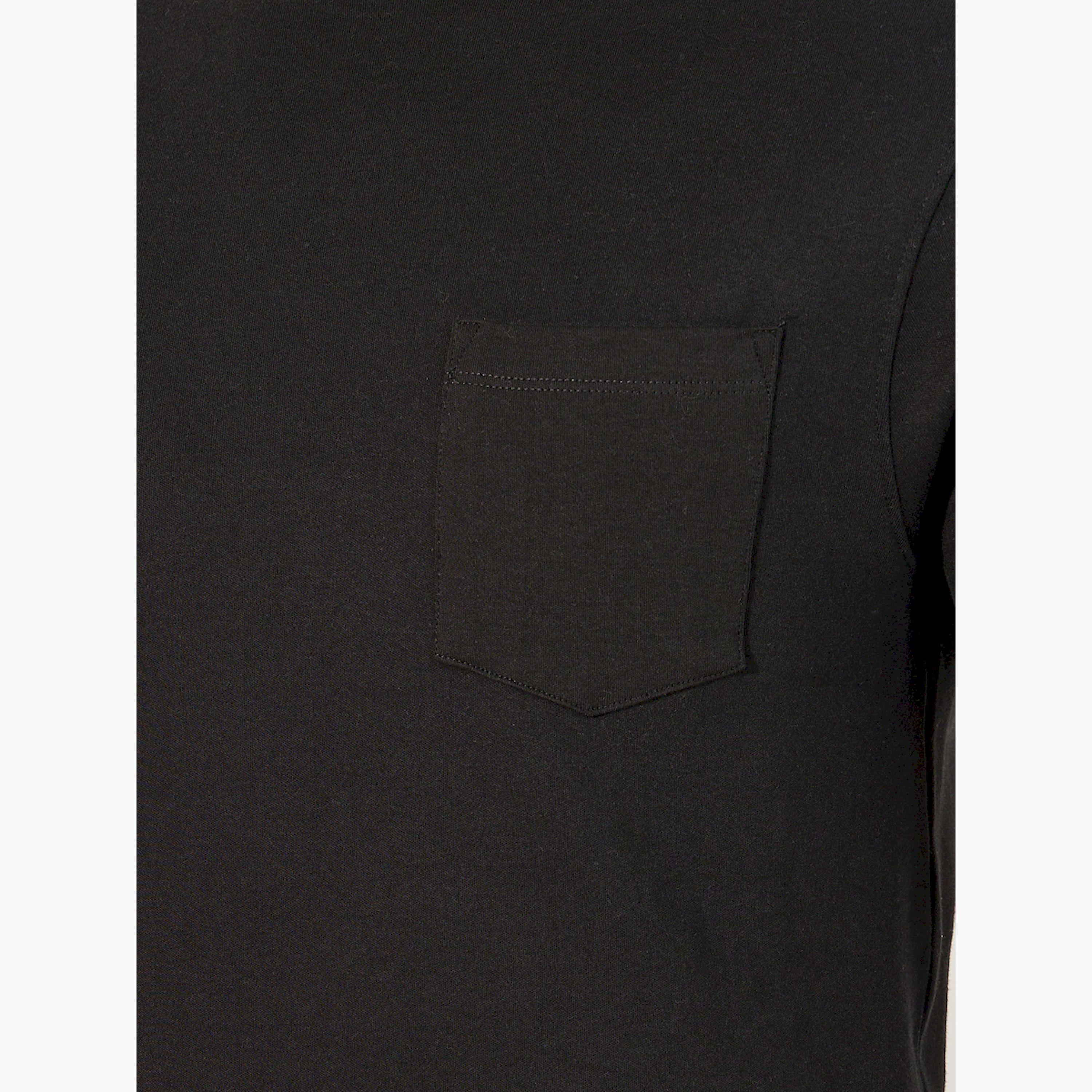 Styli Solid Pocket Detail Regular Fit T-Shirt-men-clothing-tshirtsandpolos-tshirts-image-3