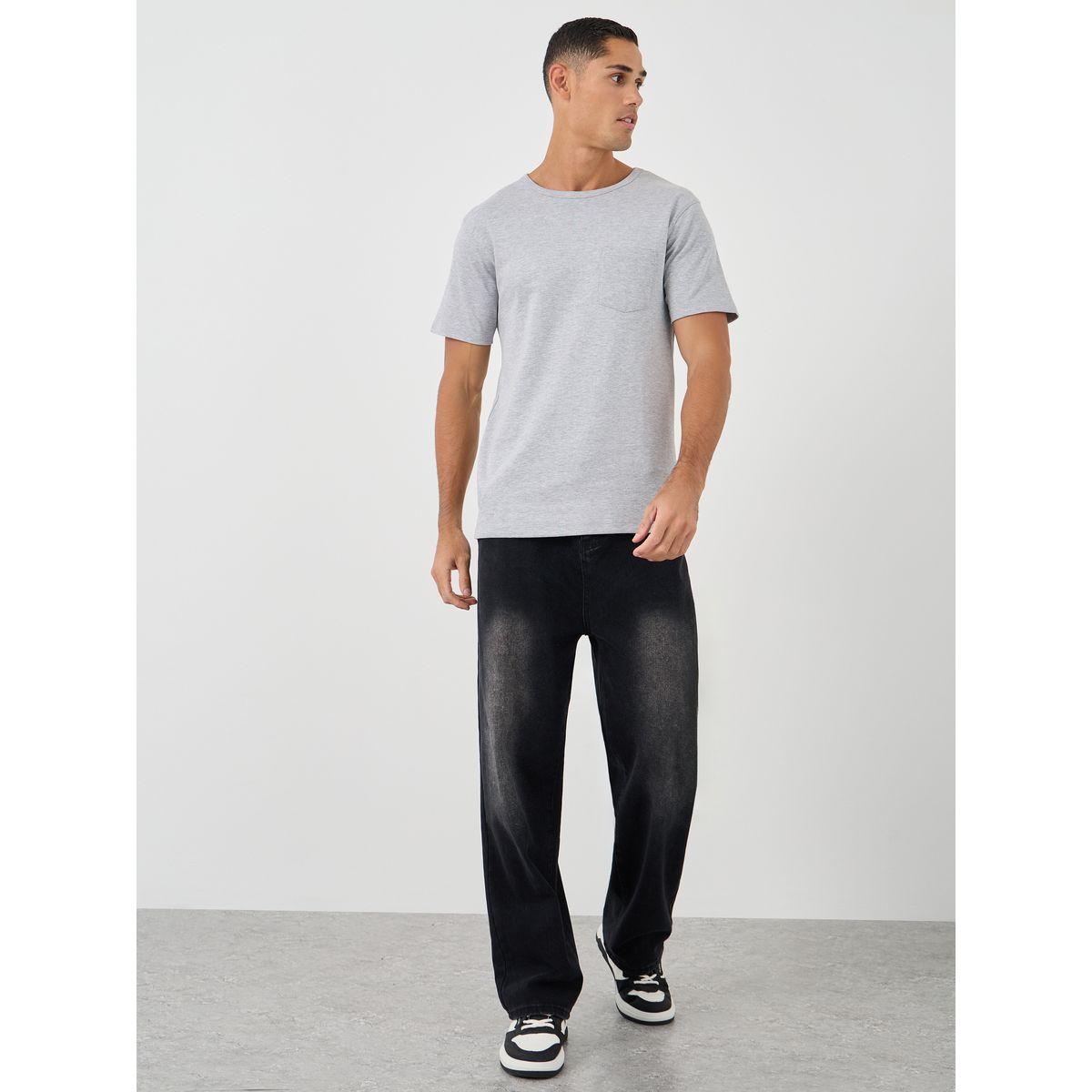 تيشيرت سادة بقصة عادية وتفاصيل جيب-men-clothing-tshirtsandpolos-tshirts-image-2