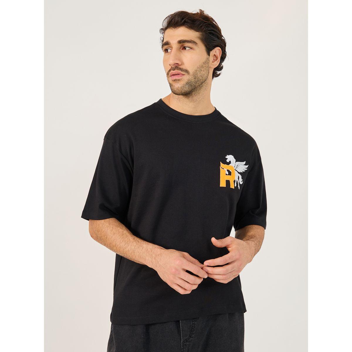 Styli Embroidered Applique Oversized Streetwear T-Shirt-men-clothing-tshirtsandpolos-tshirts-image-1
