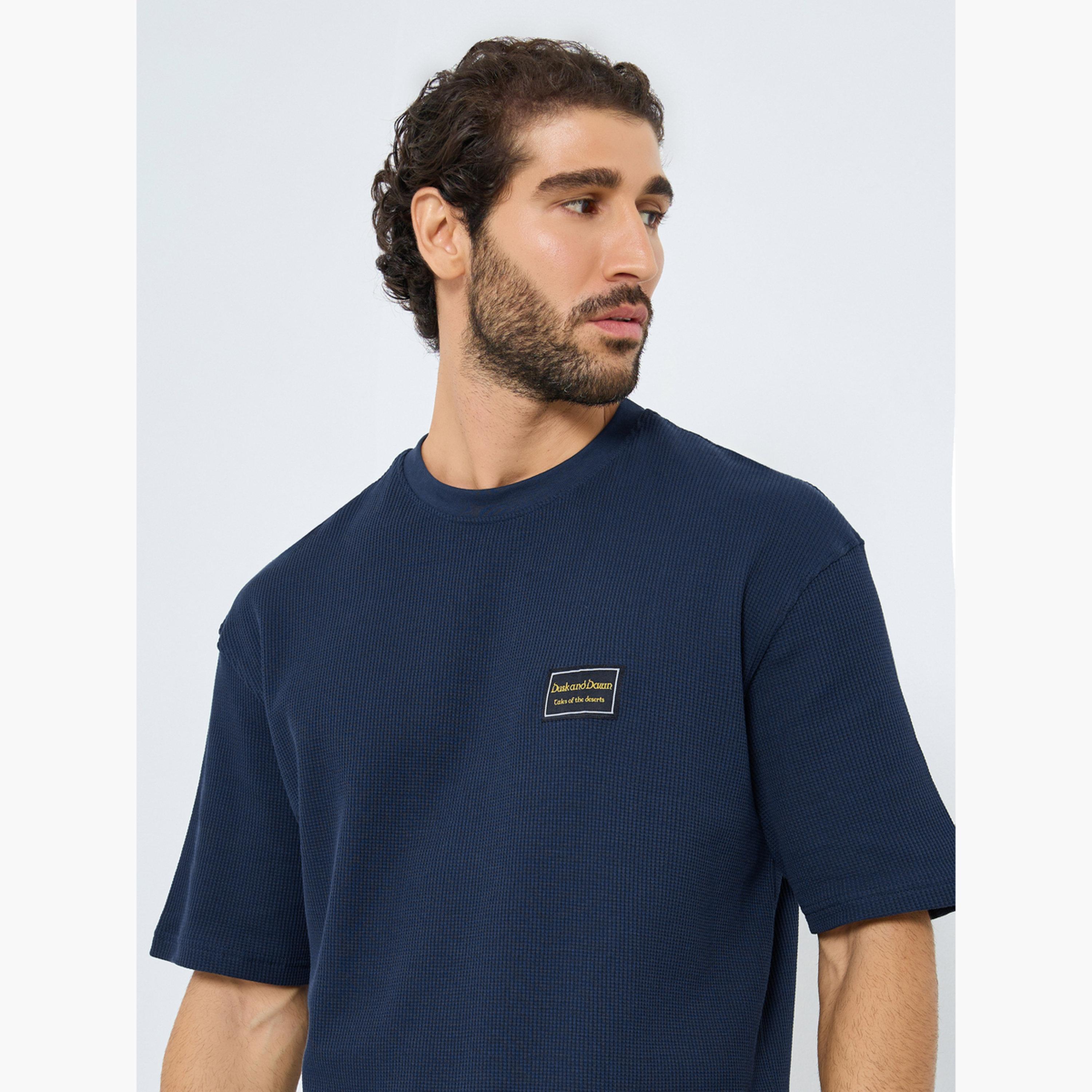 Styli Men Ribbed Waffle Knit Regular Fit T-Shirt-men-clothing-tshirtsandpolos-tshirts-image-3