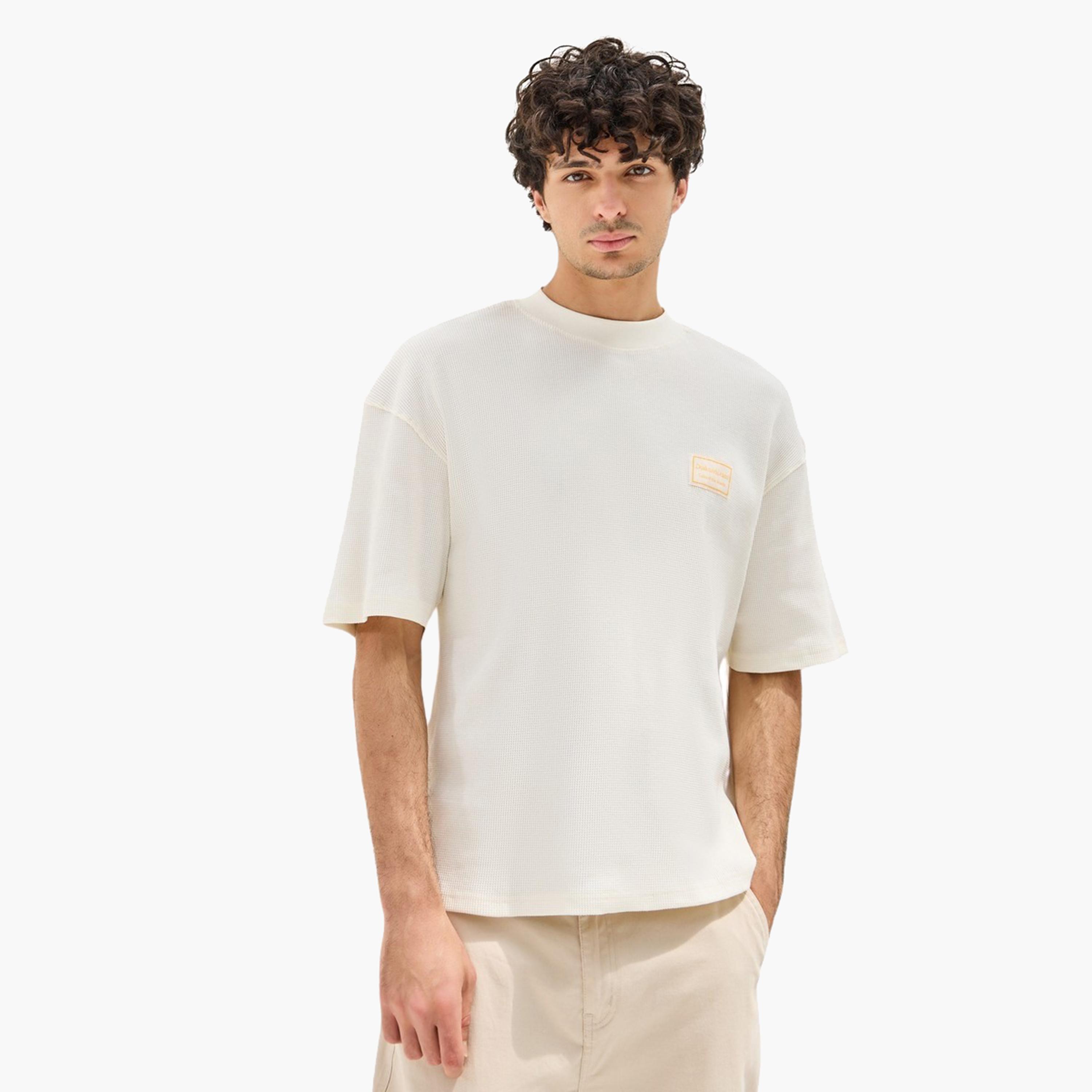 ستايلي - تي شيرت مربعات وافل بأكمام قصيرة وقصة عادية-men-clothing-tshirtsandpolos-tshirts-image-1