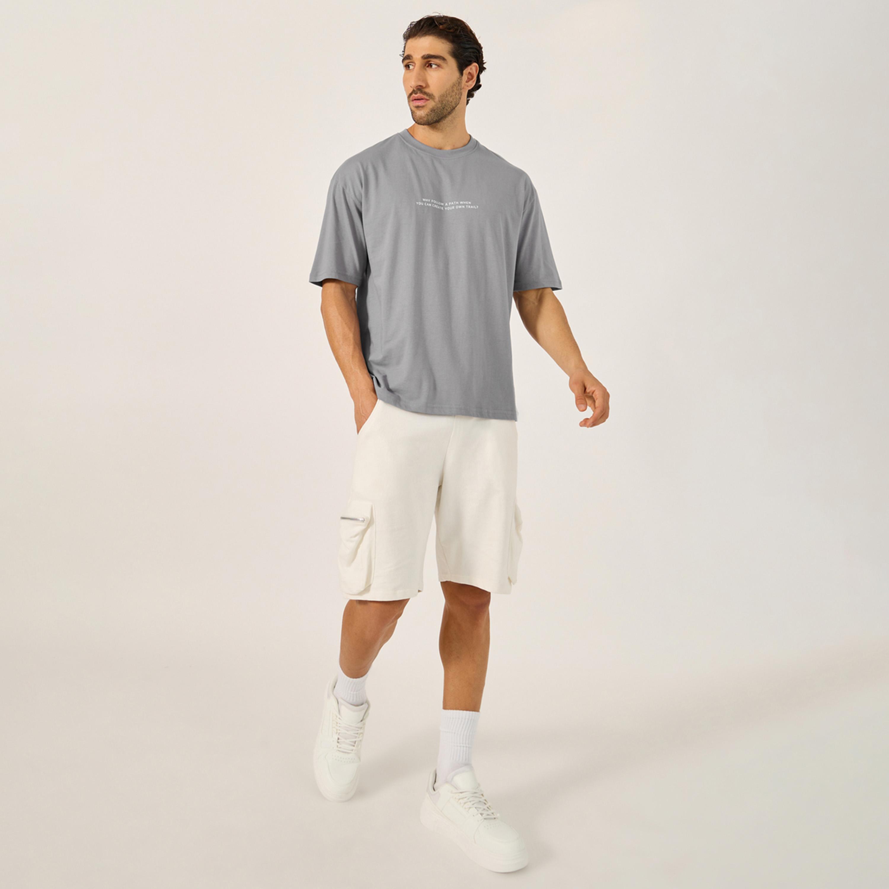 Styli Oversized Minimal Print Crew Neck T-Shirt-men-clothing-tshirtsandpolos-tshirts-image-2