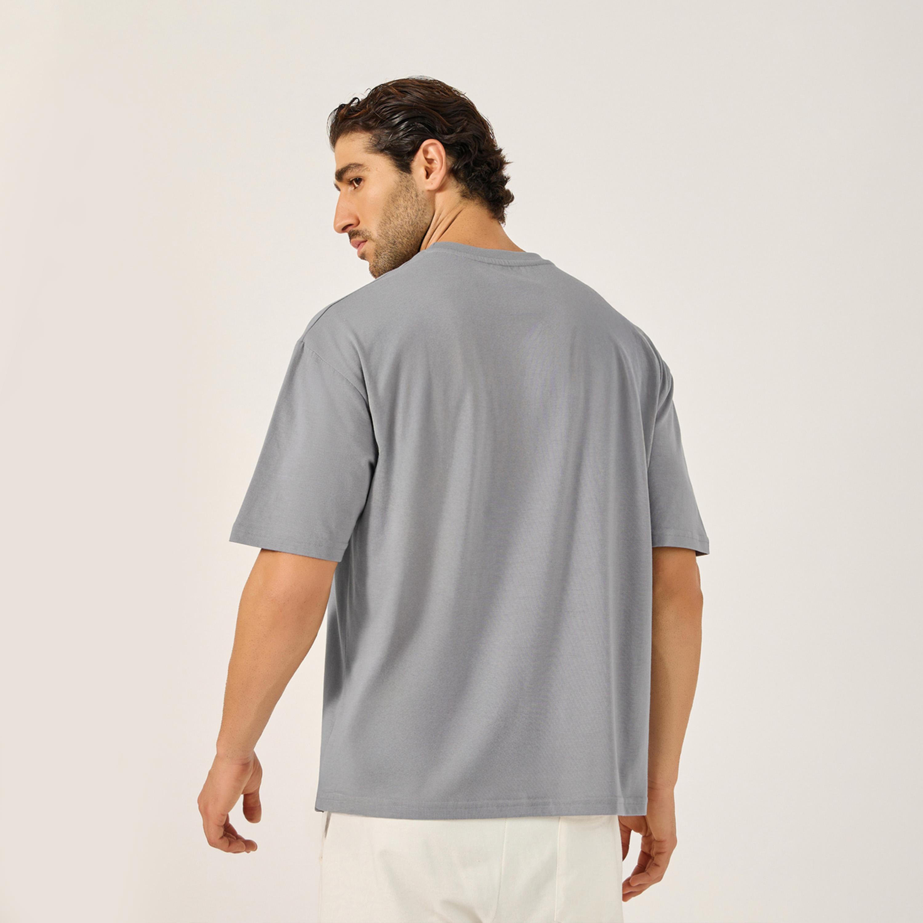 Styli Oversized Minimal Print Crew Neck T-Shirt-men-clothing-tshirtsandpolos-tshirts-image-4