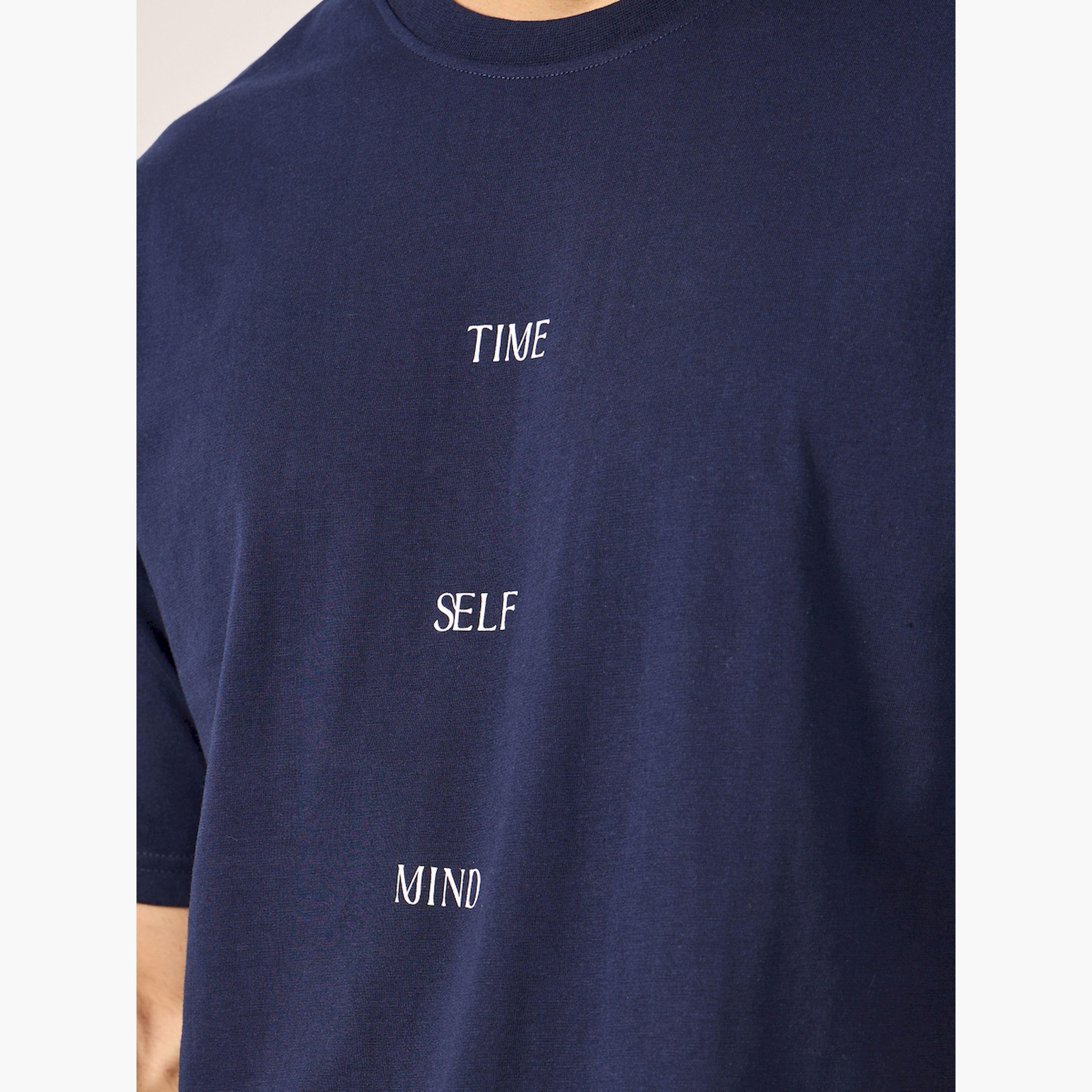 ستايلي - تي شيرت كبير الحجم بطبعة جرافيكية ورقبة دائرية-men-clothing-tshirtsandpolos-tshirts-image-4