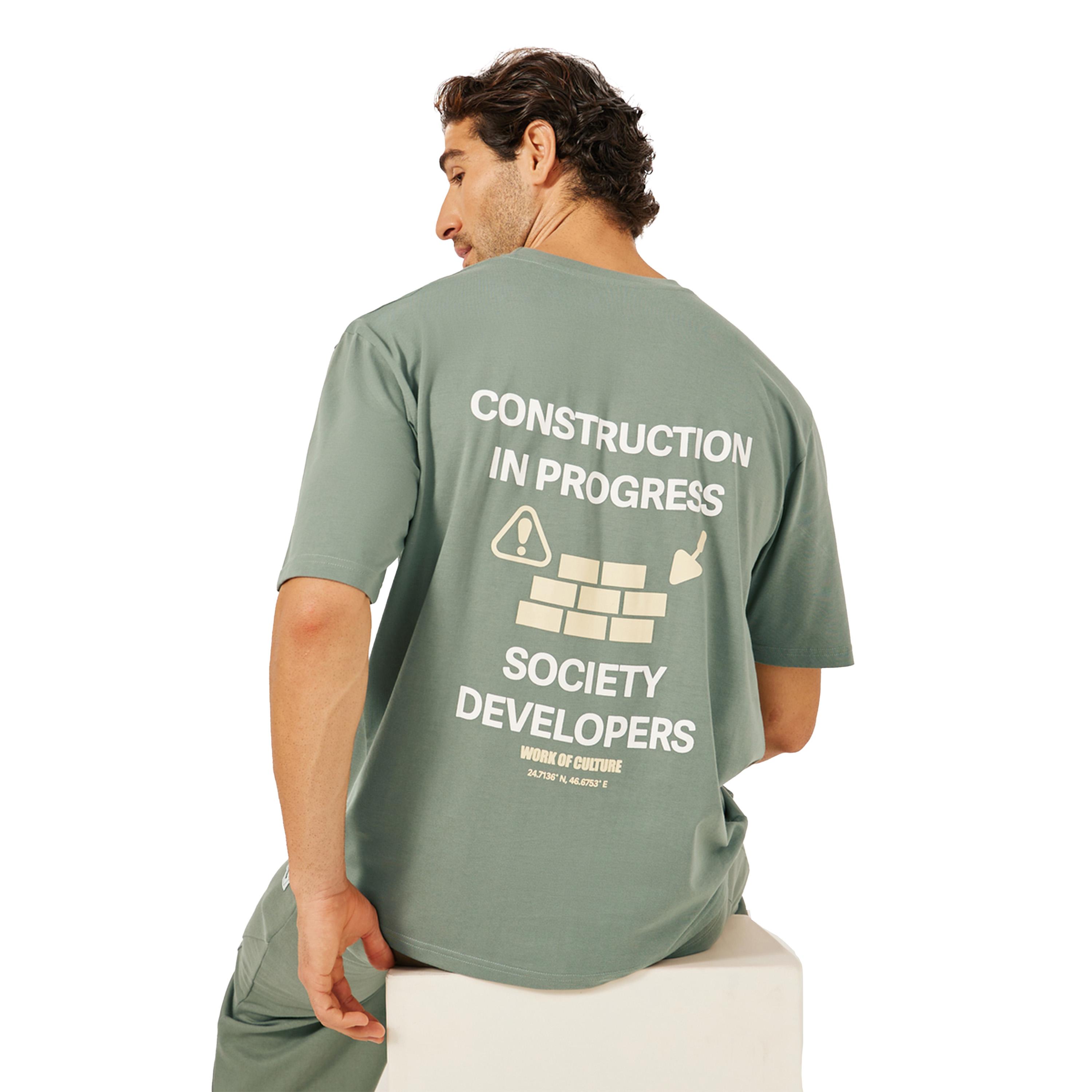 ستايلي -  تي شيرت مقاس كبيرمطبوع عليه شعار من الأمام والخلف-men-clothing-tshirtsandpolos-tshirts-image-3