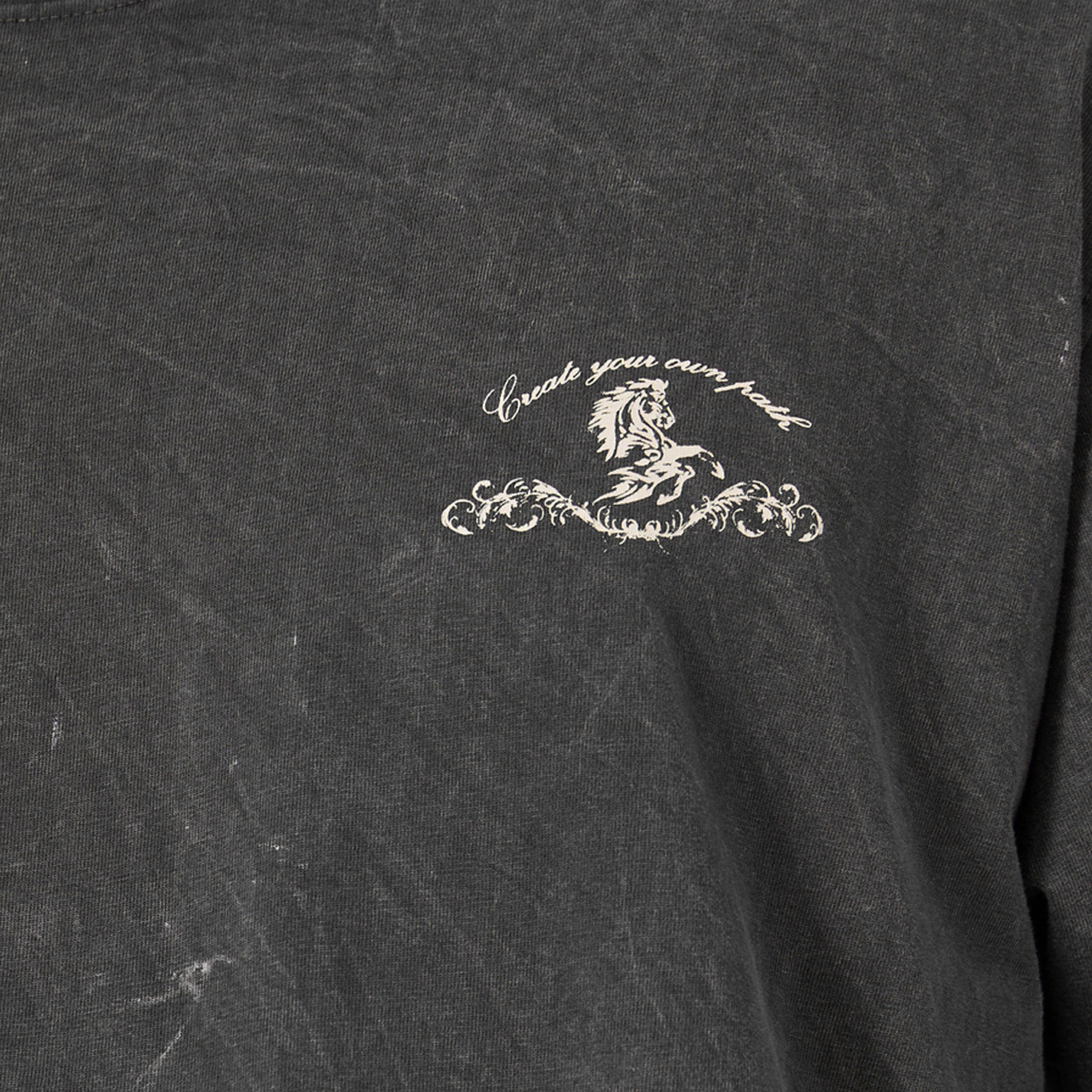 ستايلي - تي شيرت جيرسي مغسول كبير الحجم بطبعة جرافيكية-men-clothing-tshirtsandpolos-tshirts-image-4