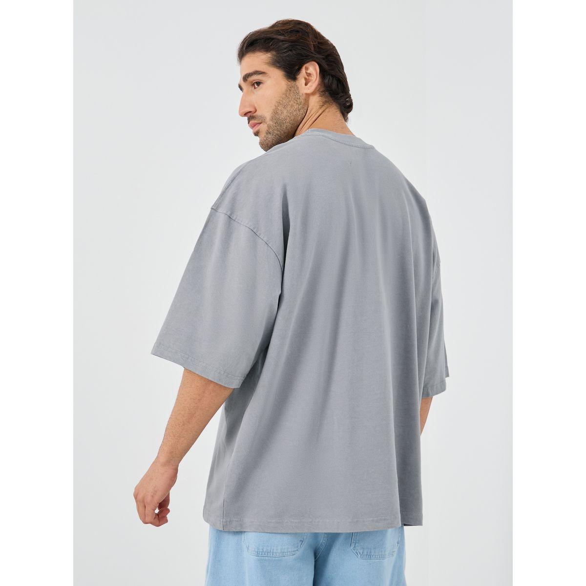 تيشيرت فضفاض بطبعة كتابة وتفاصيل جيب-men-clothing-tshirtsandpolos-tshirts-image-4