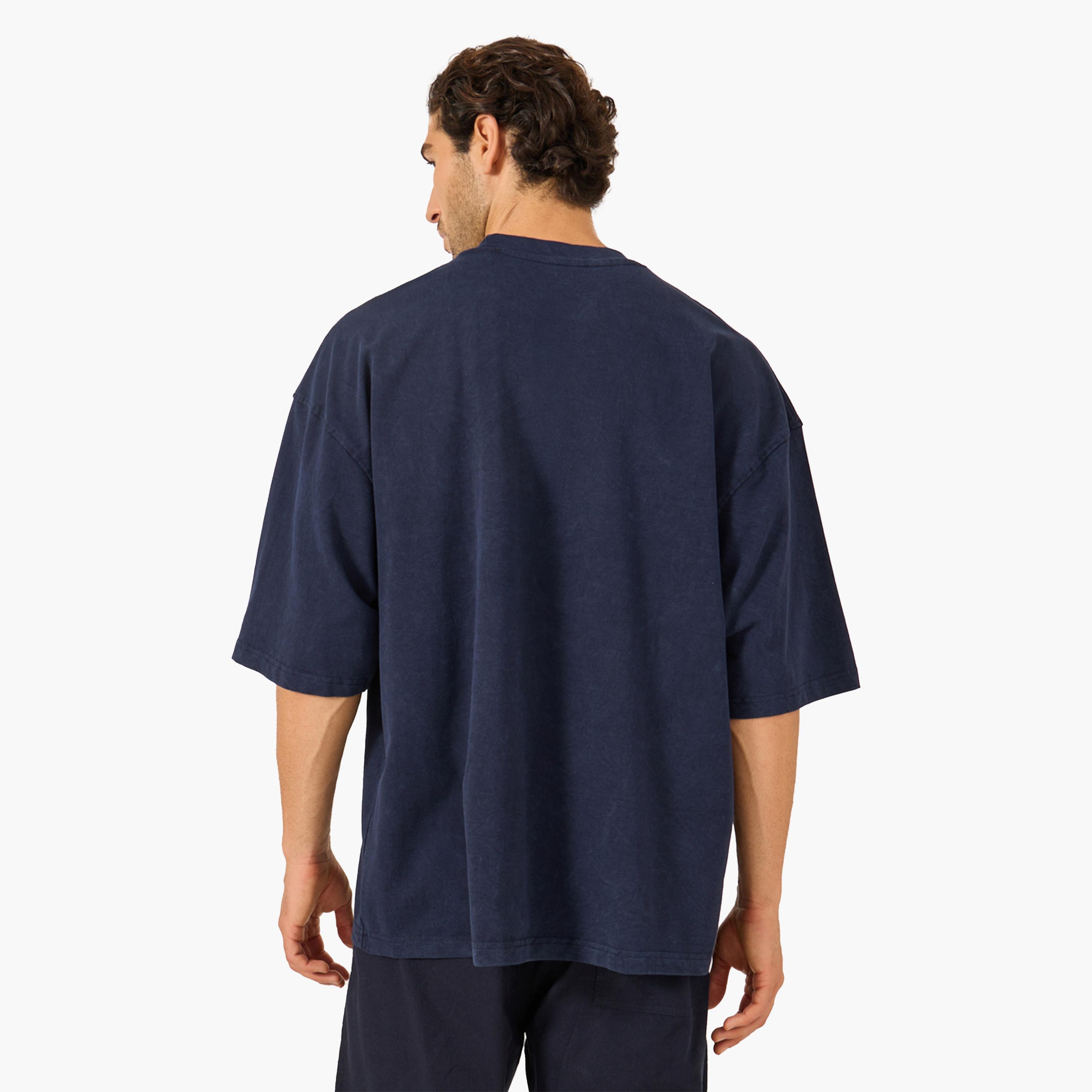 Styli Minimal Print Pocket Acid Washed Boxy T-Shirt-men-clothing-tshirtsandpolos-tshirts-image-4