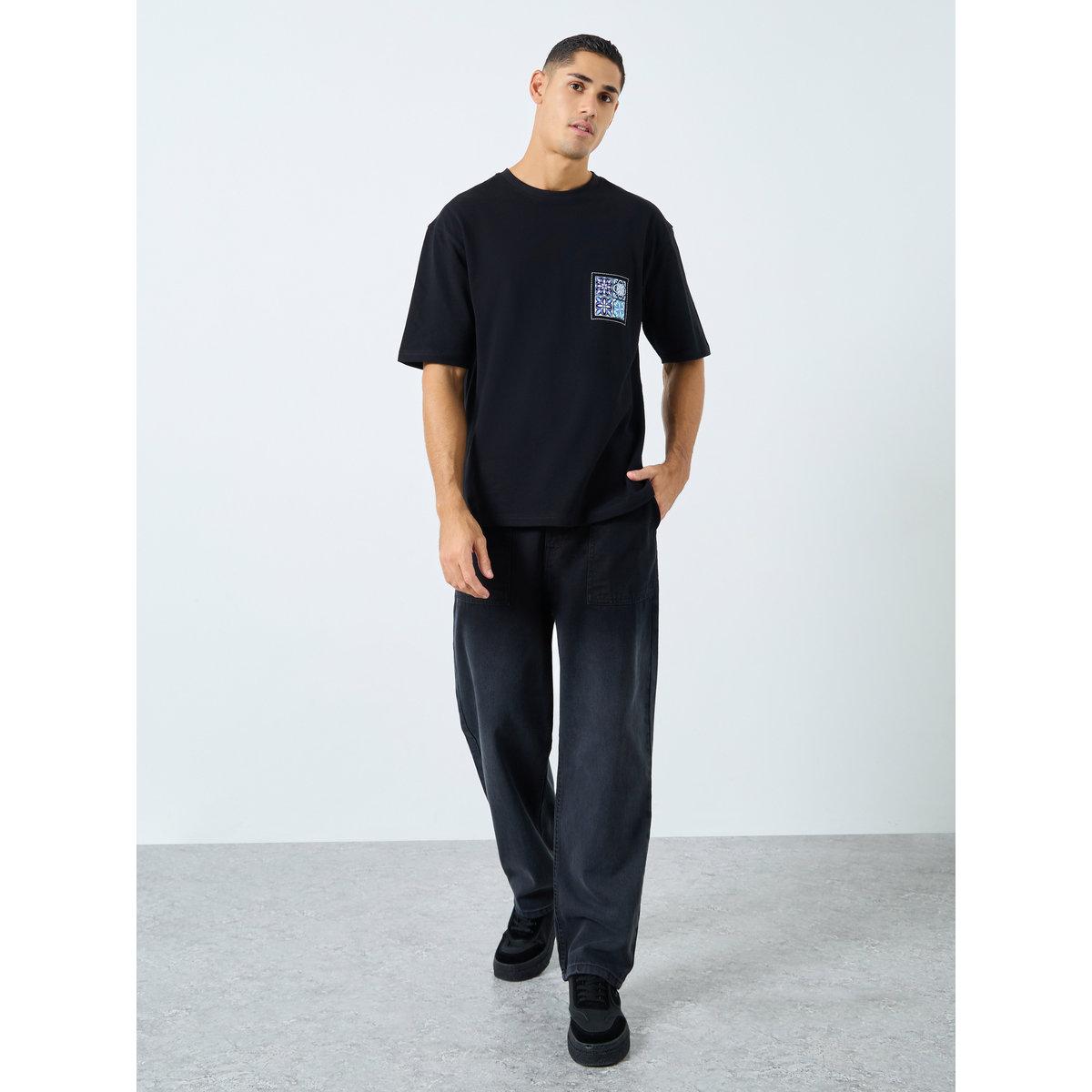 Styli Men Black Oversized Graphic Print T-Shirt-men-clothing-tshirtsandpolos-tshirts-image-2