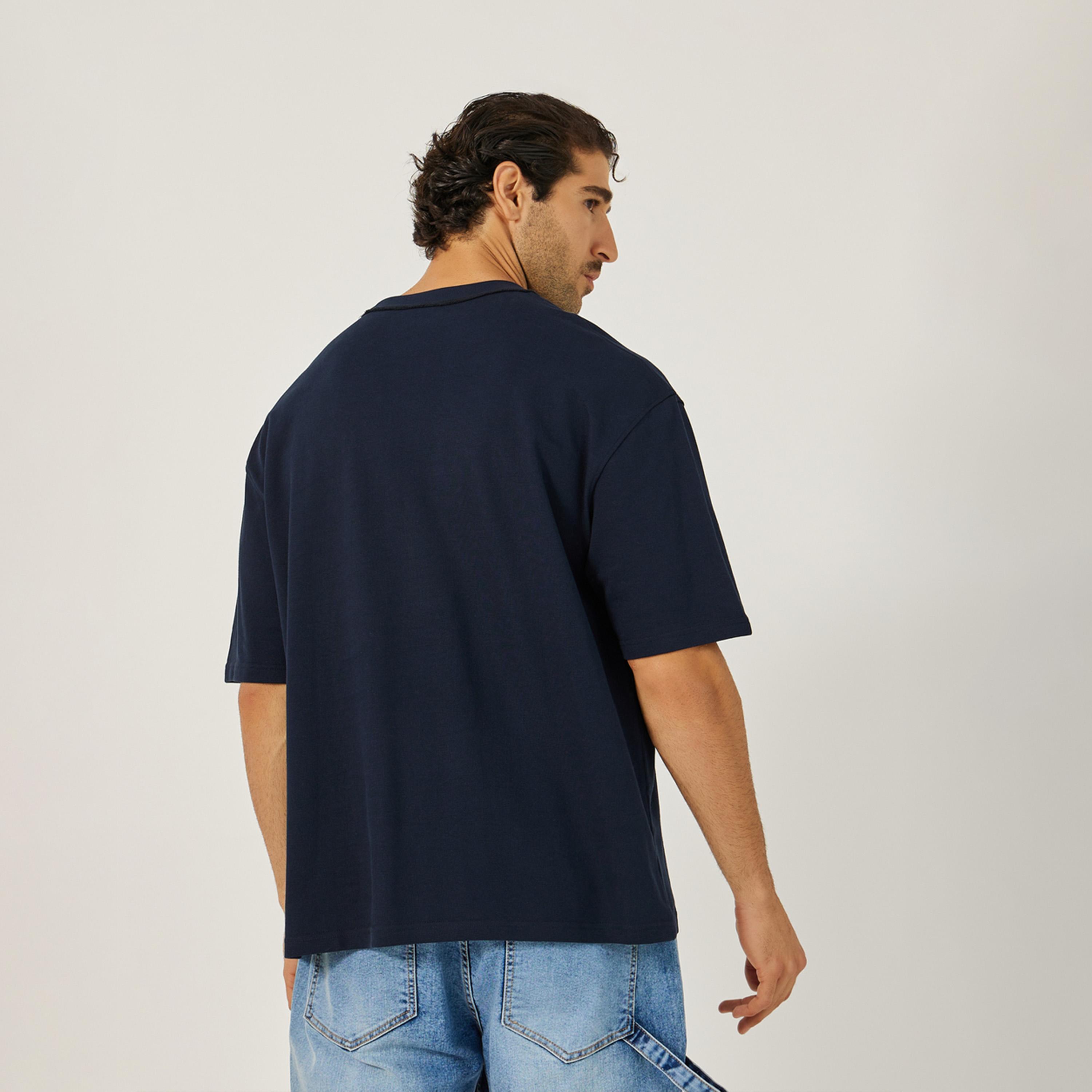 Styli Textured Oversized Graphic Print Round Neck T-Shirt-men-clothing-tshirtsandpolos-tshirts-image-4