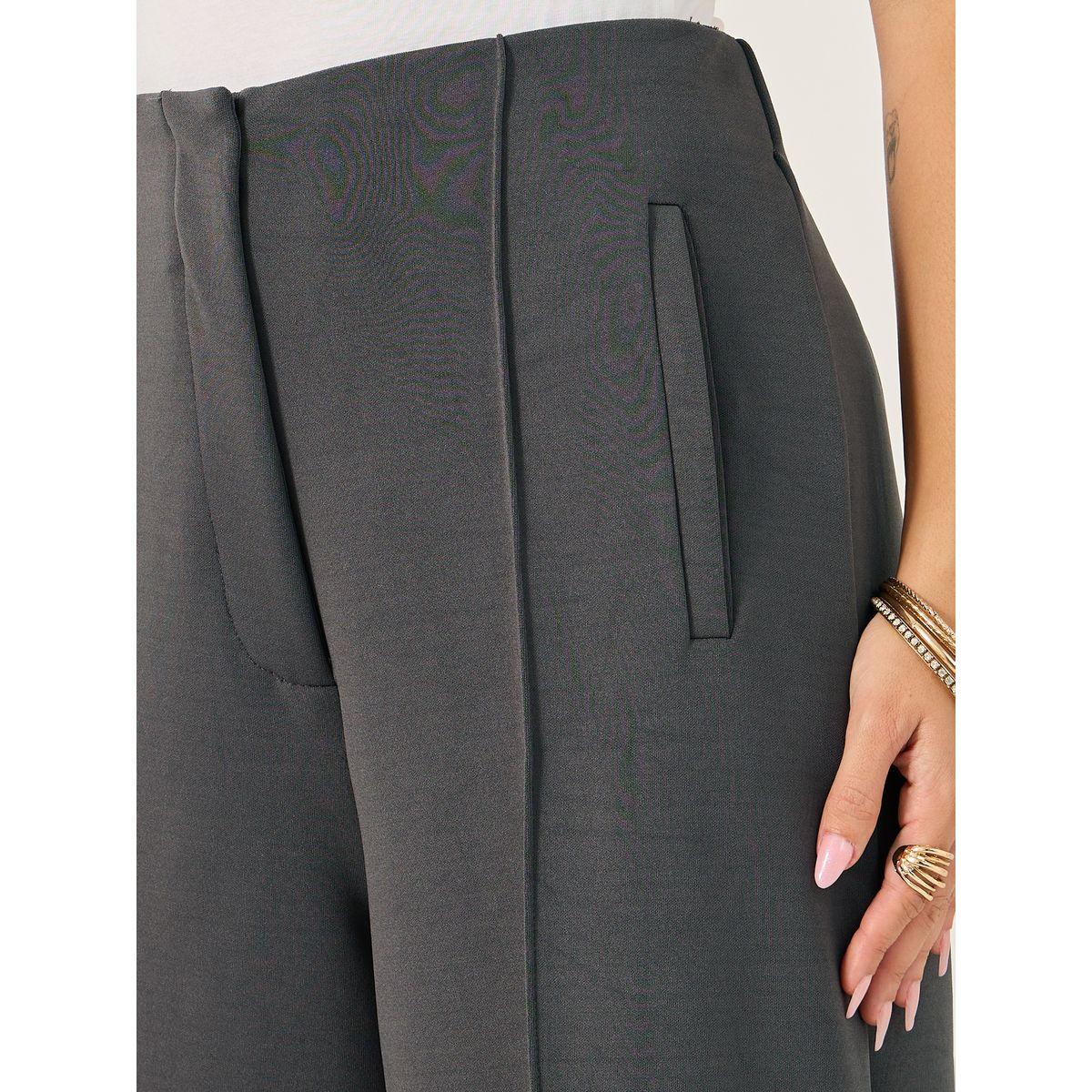 Styli Mid Rise Wide Leg Ankle Length Pants with Pintuck Detail-women-clothing-bottoms-trousers-image-3