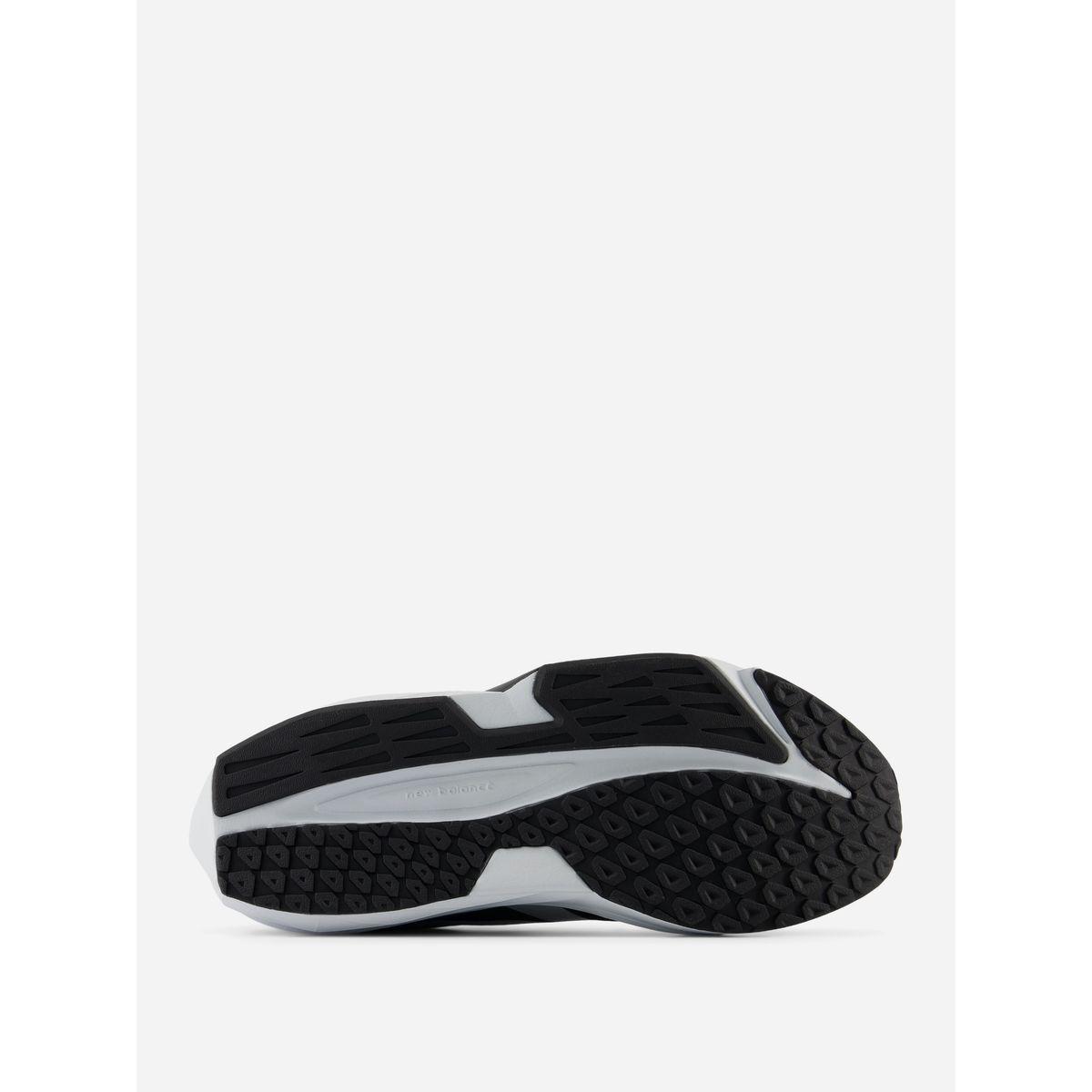 New Balance Flash Shoes-men-shoes-sports-image-6