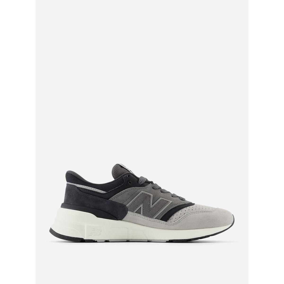 New Balance 997R Sneakers-men-shoes-sneakers-image-1