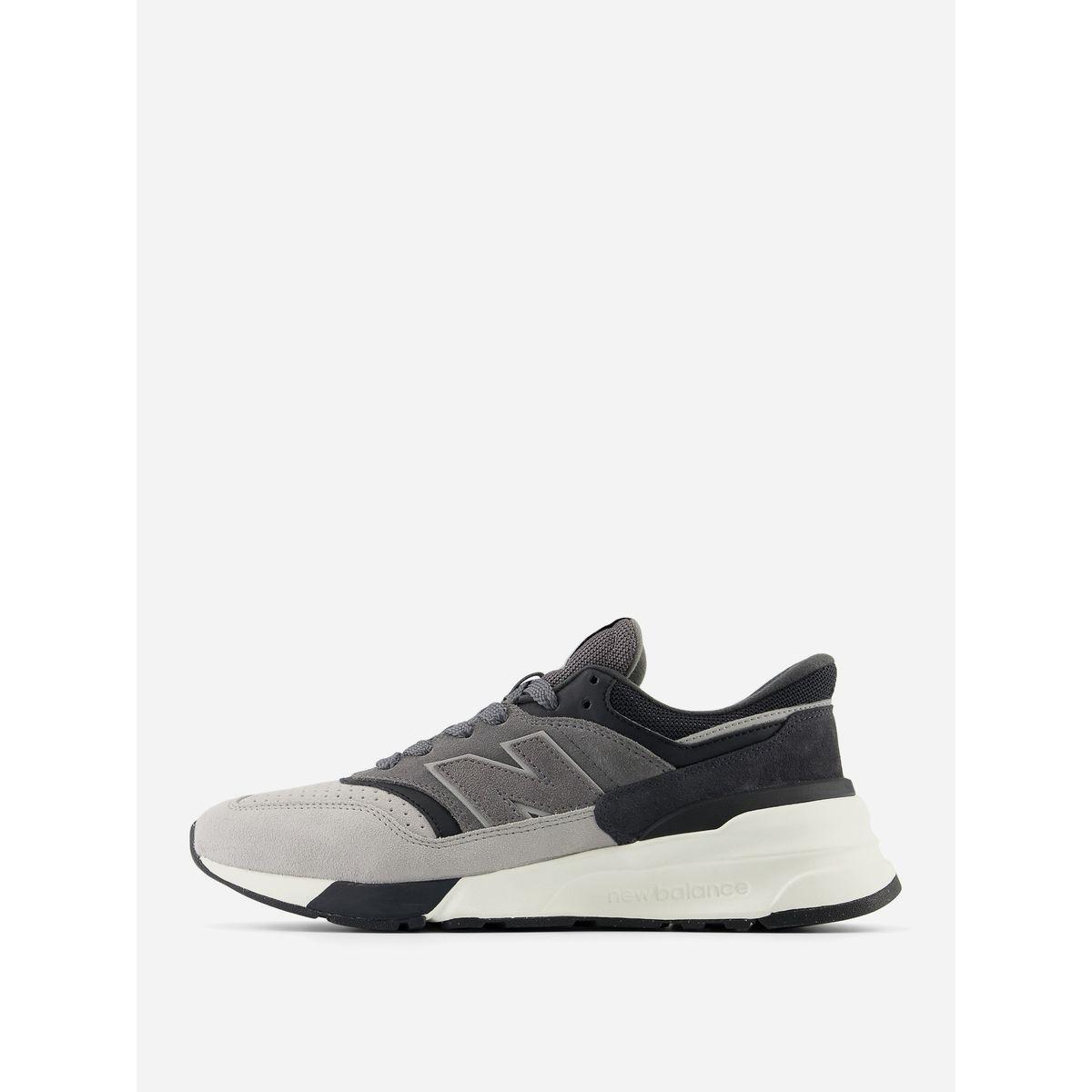 New Balance 997R Sneakers-men-shoes-sneakers-image-2