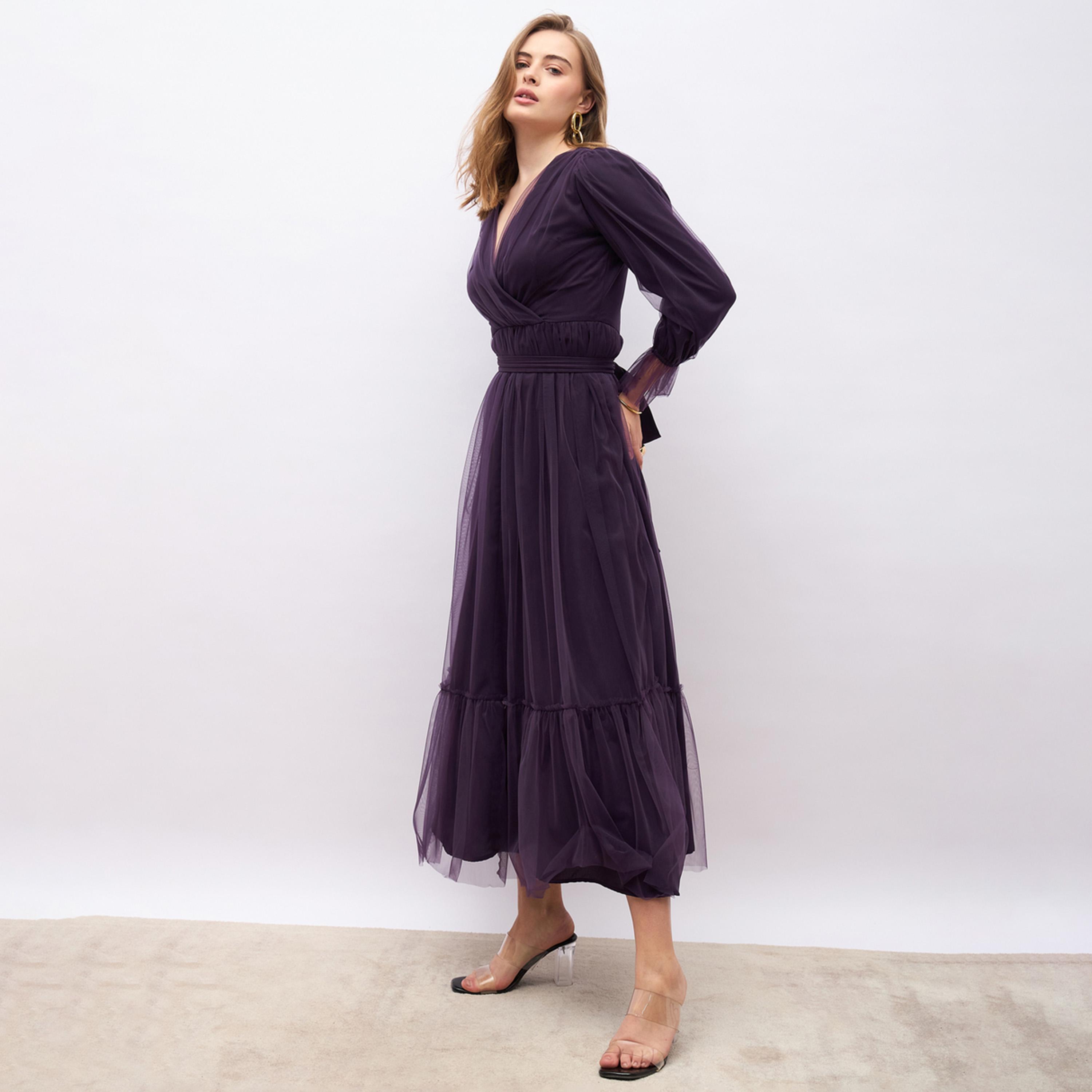 Styli Plain V Neck A-Line Maxi Dress-women-clothing-dresses-image-3