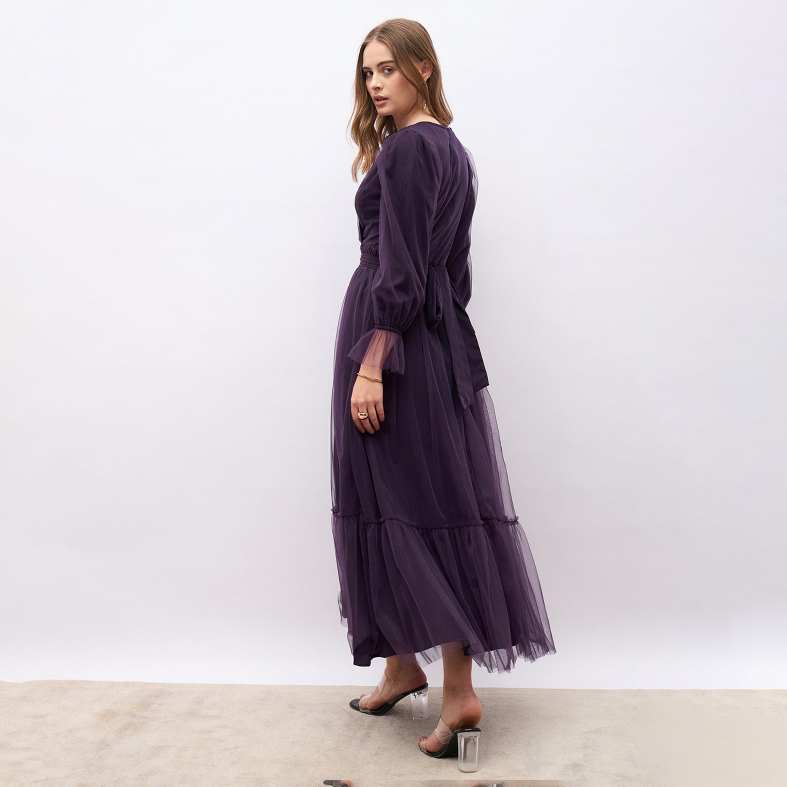 Styli Plain V Neck A-Line Maxi Dress-women-clothing-dresses-image-5