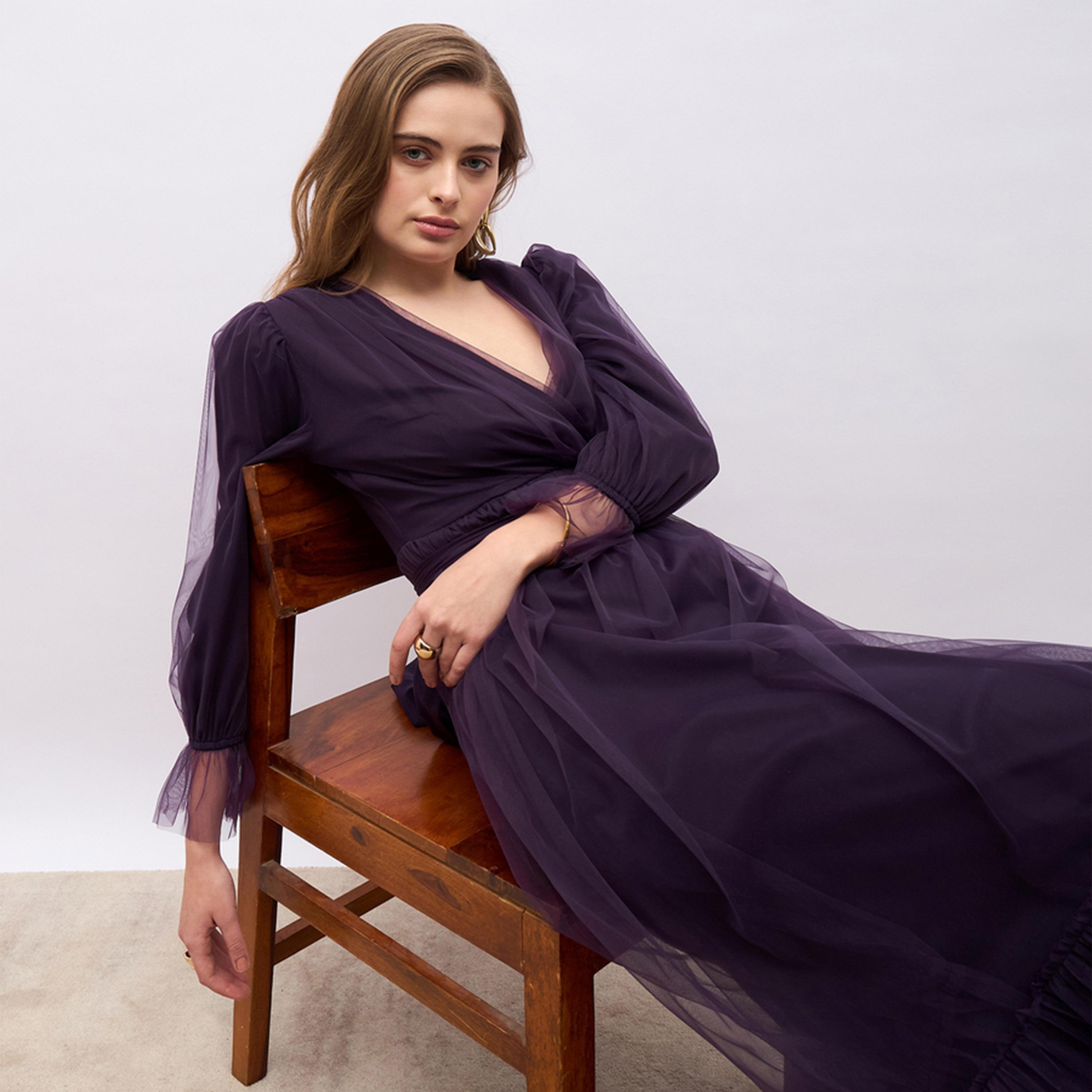 Styli Plain V Neck A-Line Maxi Dress-women-clothing-dresses-image-6