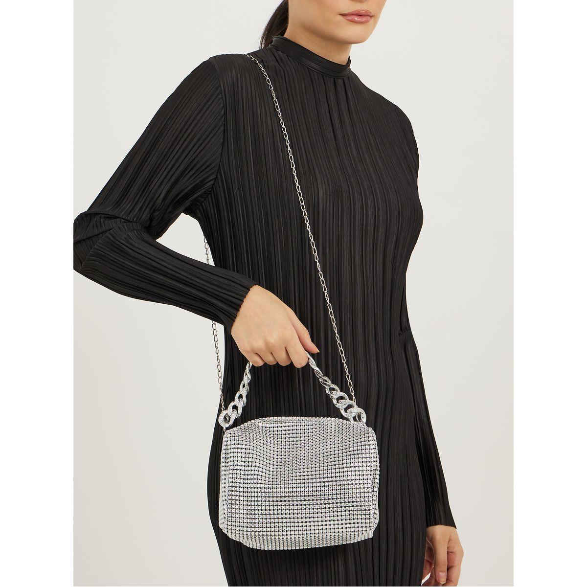 شنطة يد منمقة ومتدلية بسلسلة مع حمالة كتف-women-bagsandwallets-handbags-image-2