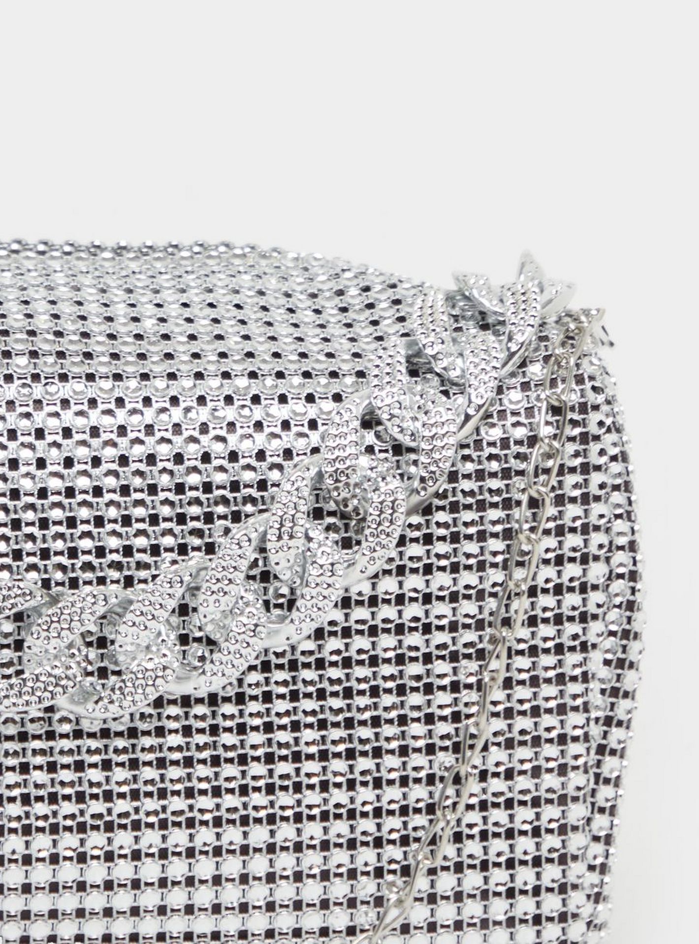 Handbag With Chain Buy Chain Drop Embellished Handbag with Chain Strap Online ...
