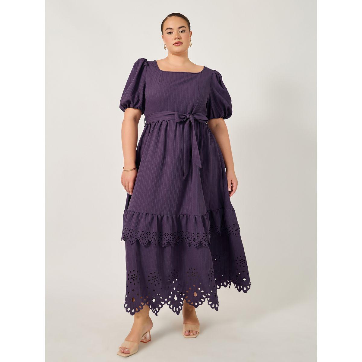 Styli Plus Size Cut-Out Pattern Tiered Maxi Dress with Tie Belt-women-clothing-dresses-image-2