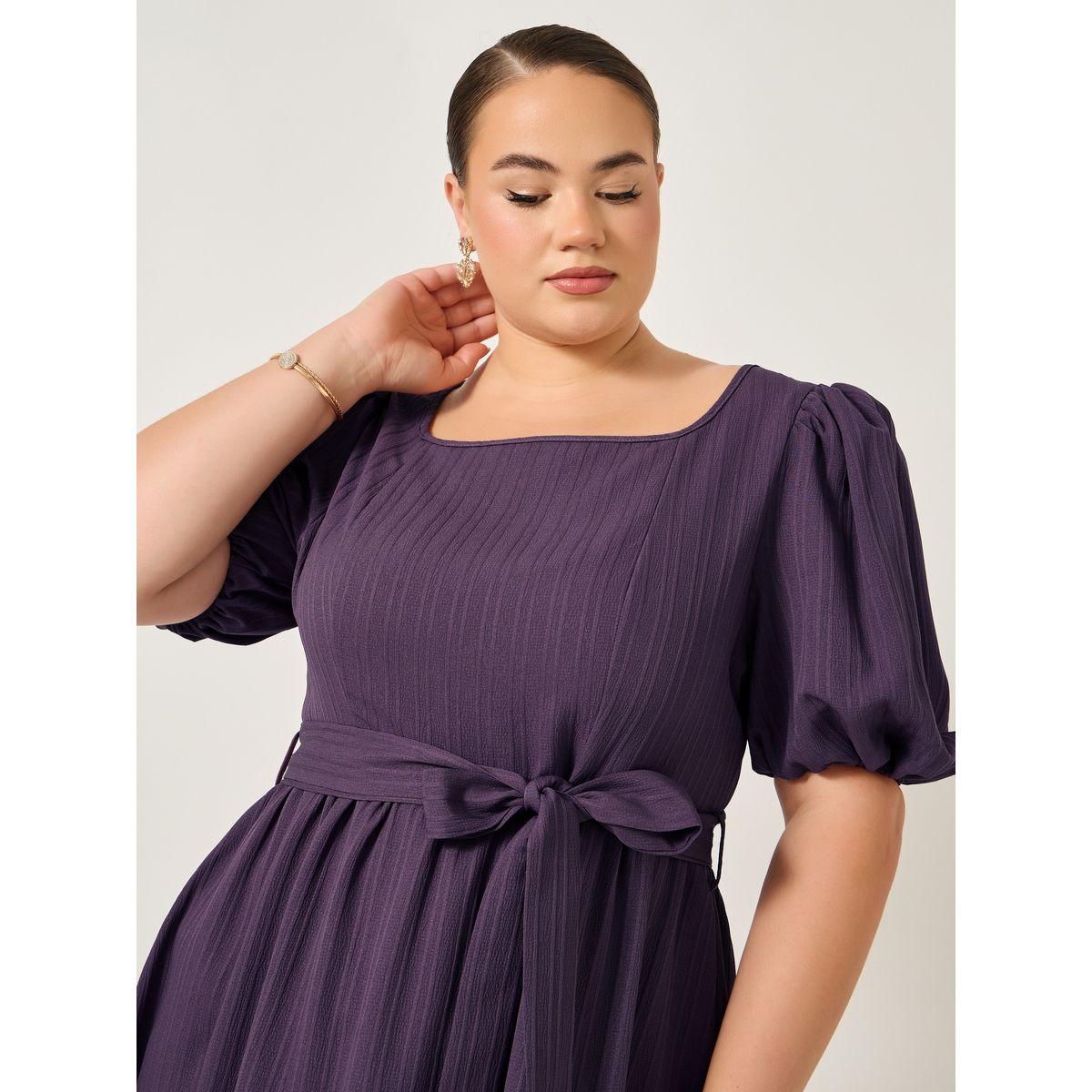 فستان طويل بمقاس كبير مزين بكسرات مع ربطة خصر-women-clothing-dresses-image-4