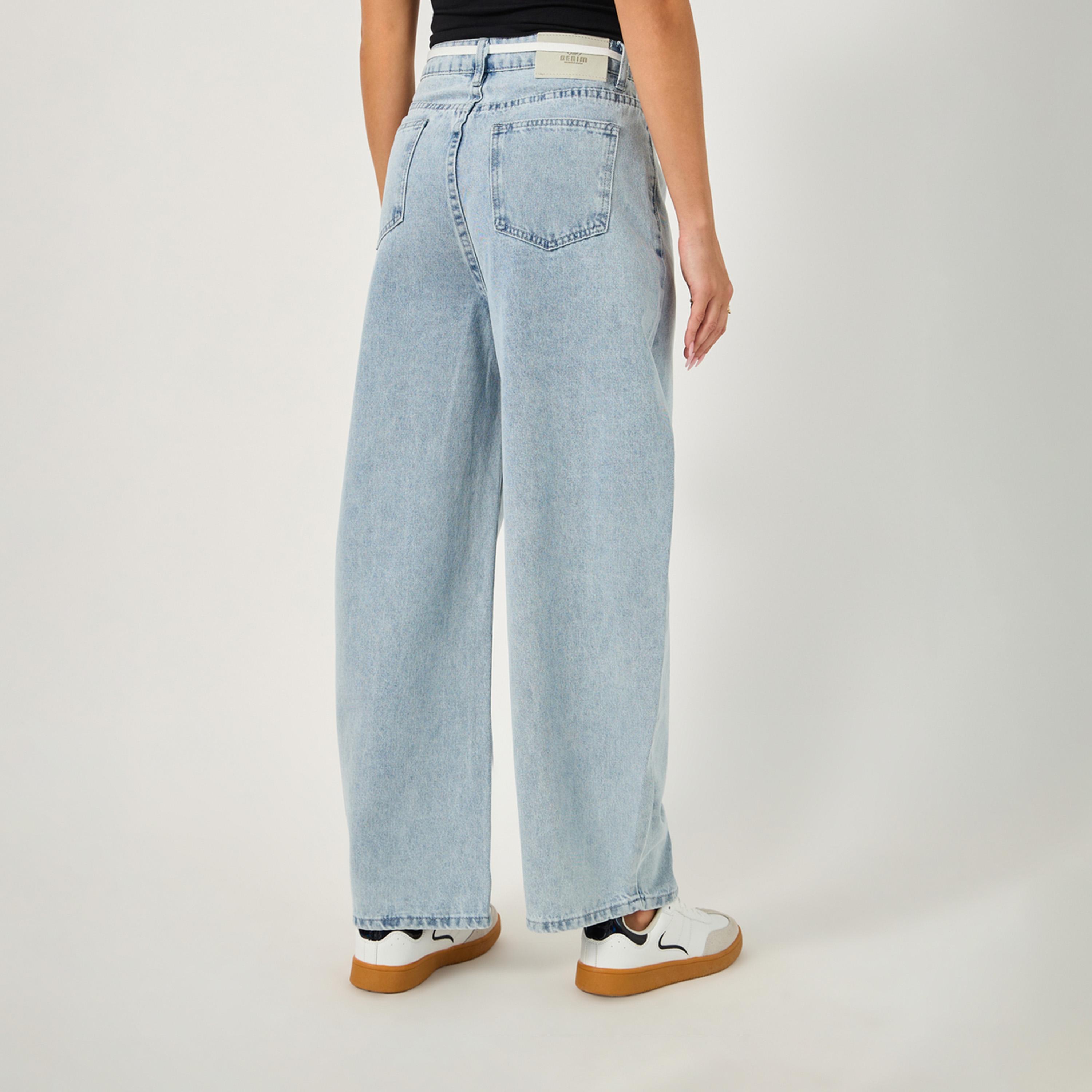 ستايلي - بنطال جينز بقصة مريحة بخصر متوسط الارتفاع مع تفاصيل رباط-women-clothing-bottoms-jeans-image-5