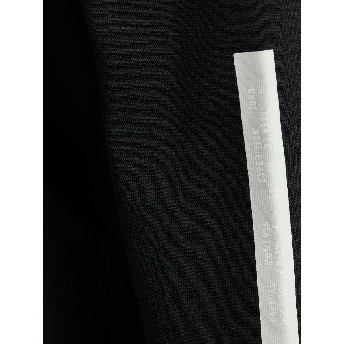 Produkt Minimal Panel Print Hoodie with Toggle String-men-winterwear-hoodiesandsweatshirts-image-2
