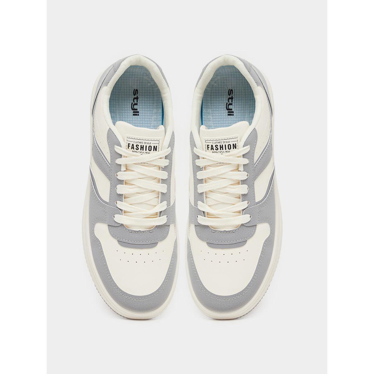 حذاء سنيكرز بنمط كتل الالوان ورباط غلق-men-shoes-sneakers-image-5