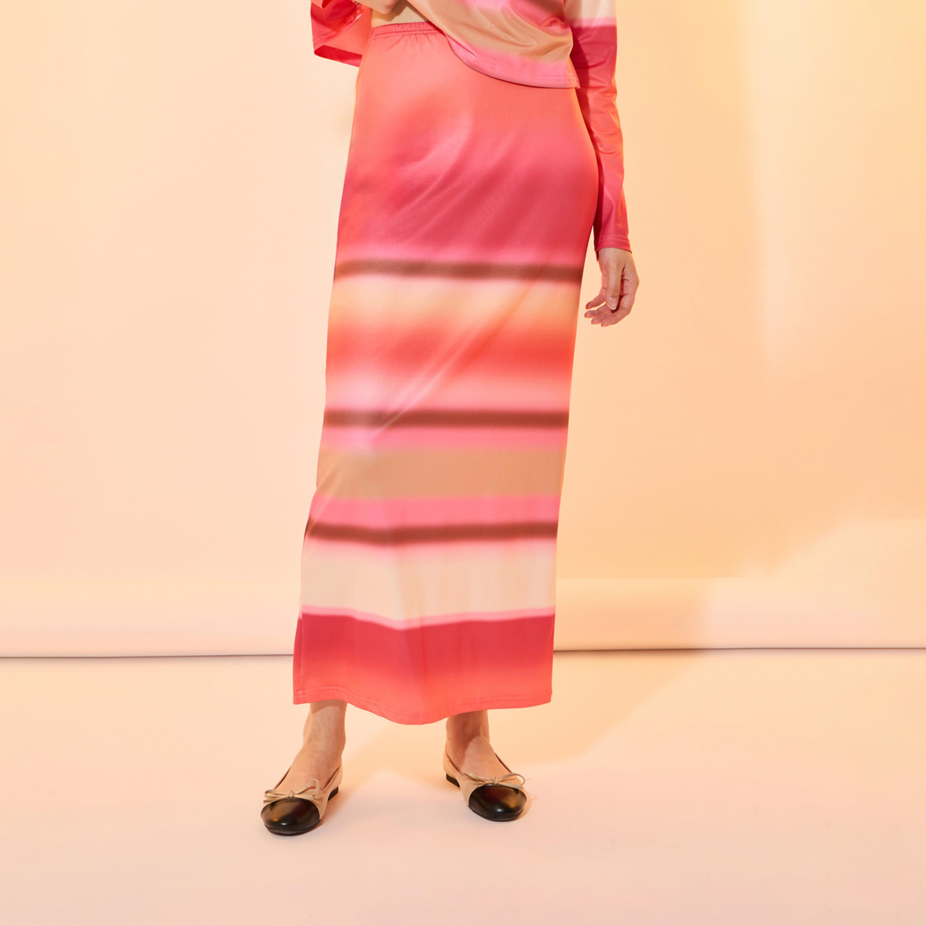 Take Two Ombre Print Round Neck Top and Maxi Skirt Co-Ords-women-clothing-coordsets-image-5