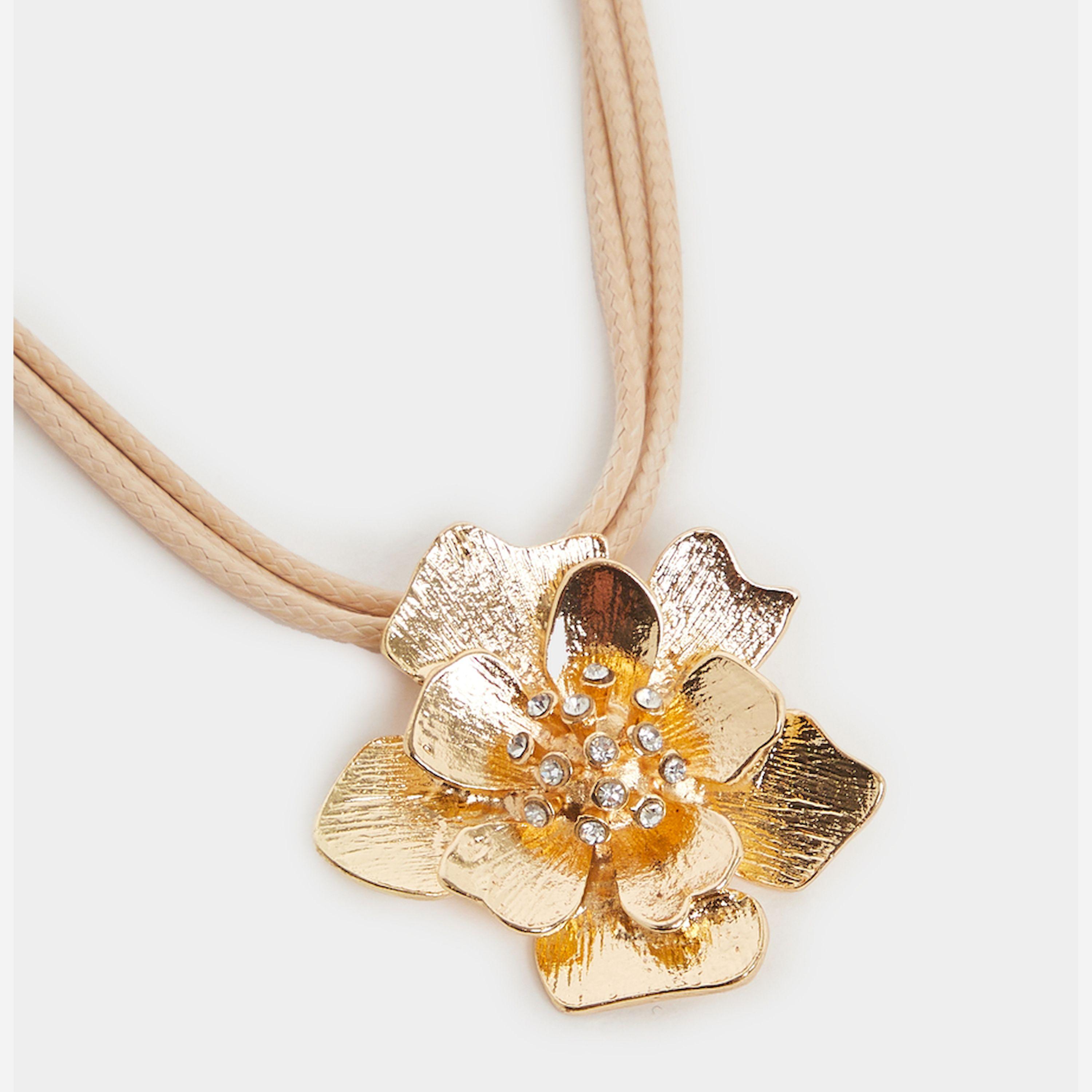 Styli Flower Pendant Necklace-women-watchesandjewellery-jewellery-necklacesandpendants-image-4