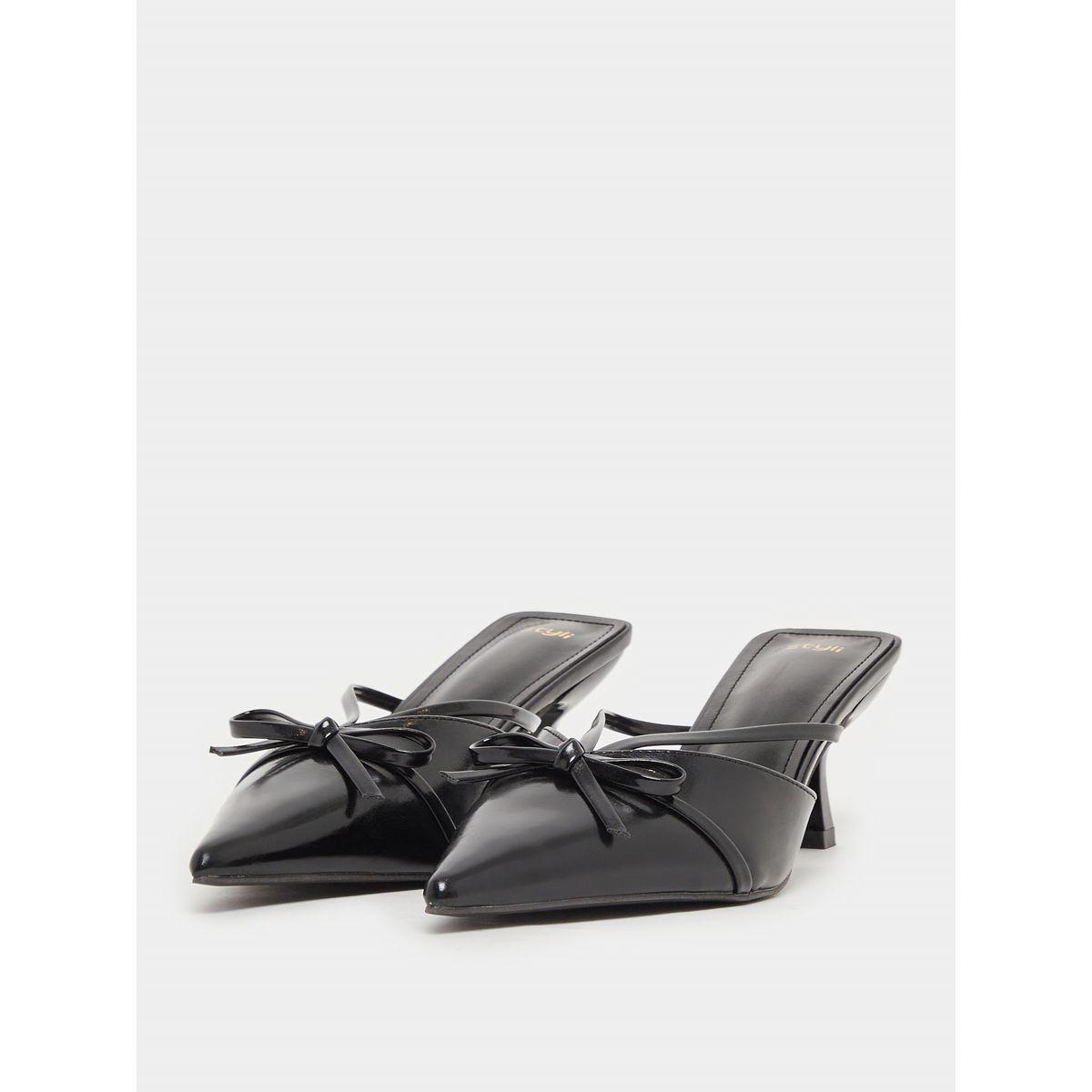 حذاء ميولز بمقدمة مدببة وتفاصيل فيونكة-women-shoes-flats-mules-image-2