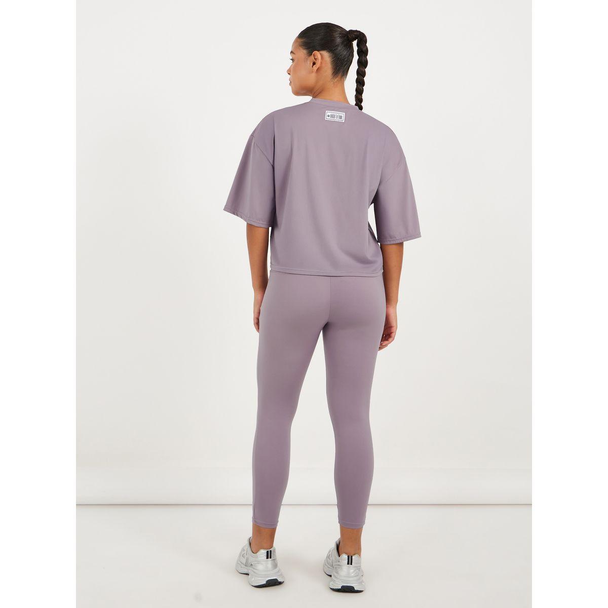 بلوزة بأكمام قصيرة وقصة بوكسي مع طبعة كتابة-men-clothing-sportswearandactivewear-tshirtsandpolos-image-4