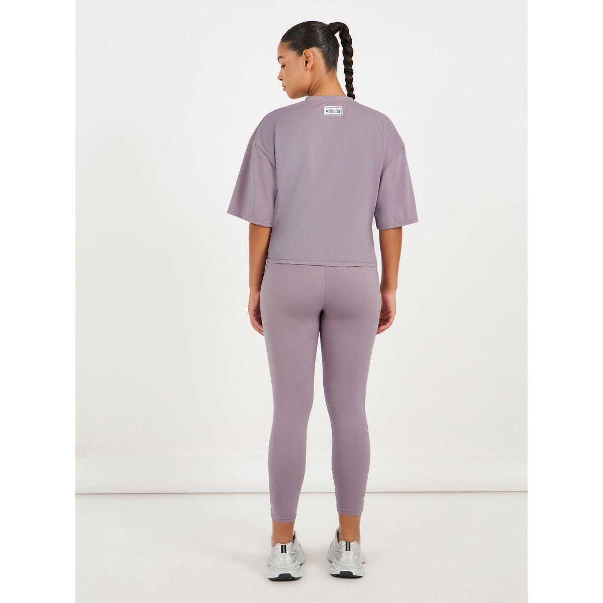 ليقنز بطول 7/8 وخصر مزموم مزين بشارة-women-clothing-sportswearandactivewear-bottoms-joggersandtrackpants-image-7